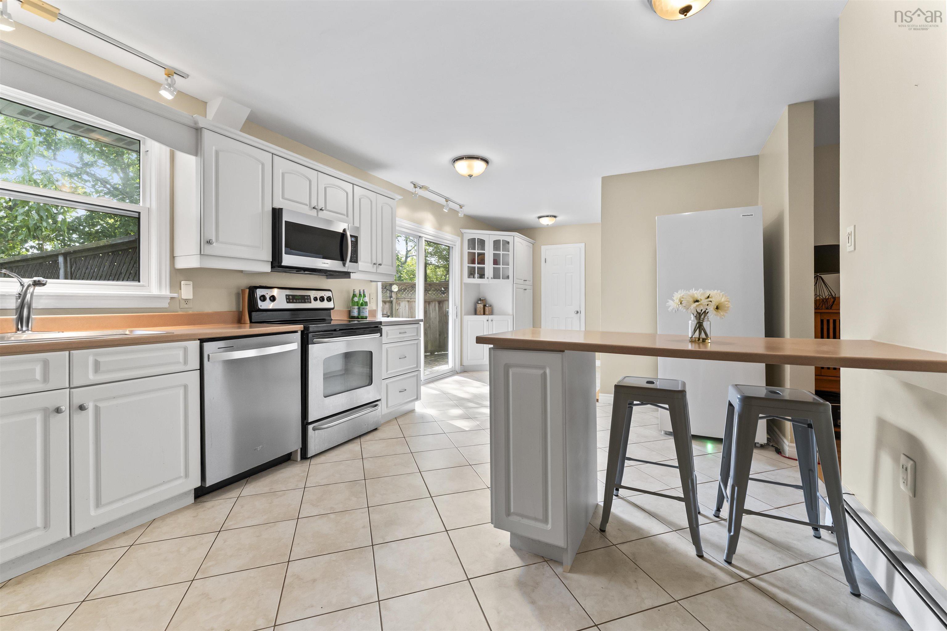 View image 12