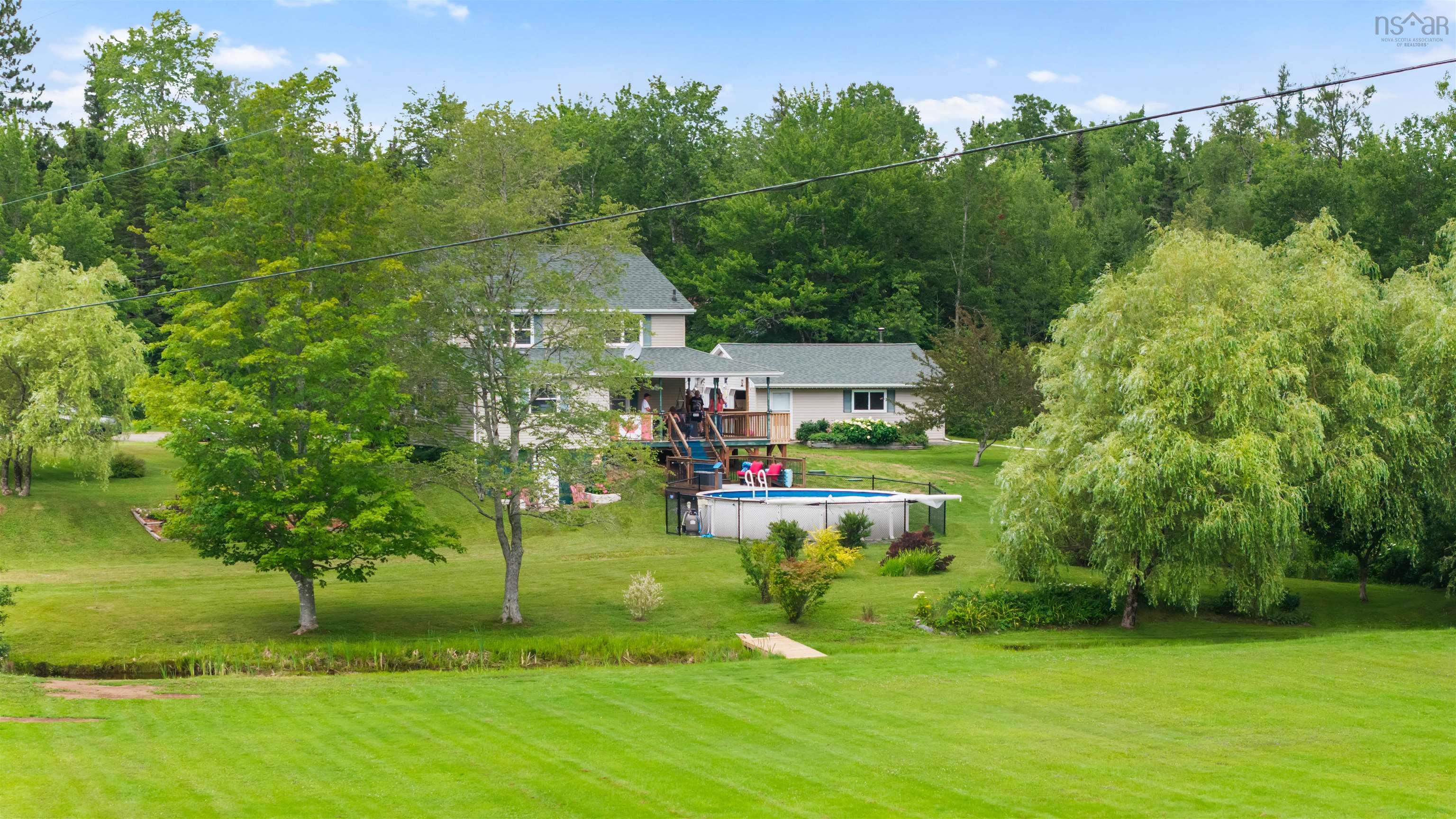 Thumbnail image for 40 Urquharts Lane MLS<sup>®</sup> 202619558