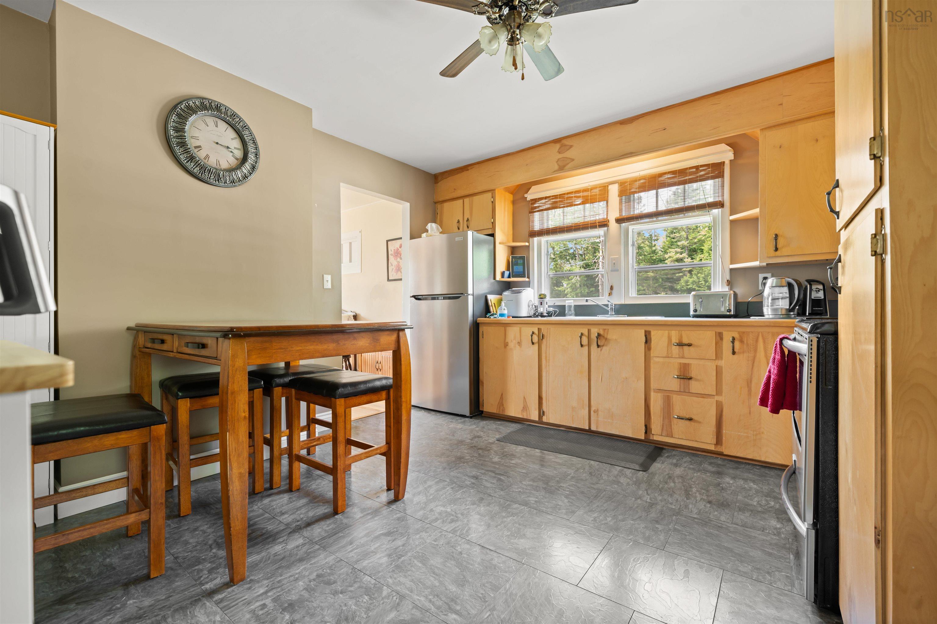 View image 11