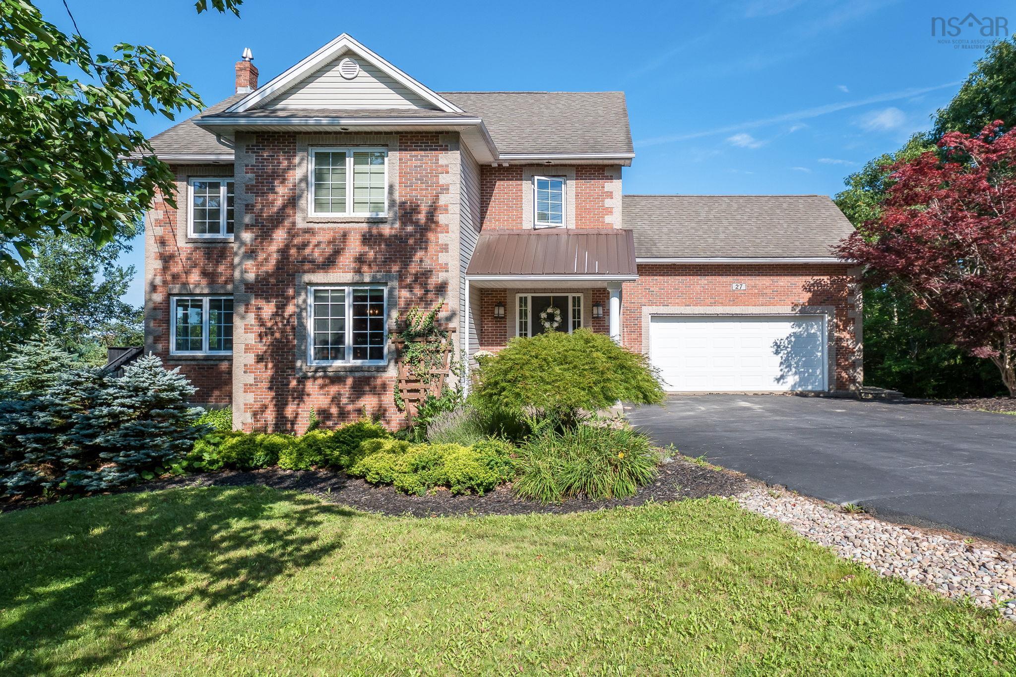 Thumbnail image for 27 Sheffield Court MLS<sup>®</sup> 202619600