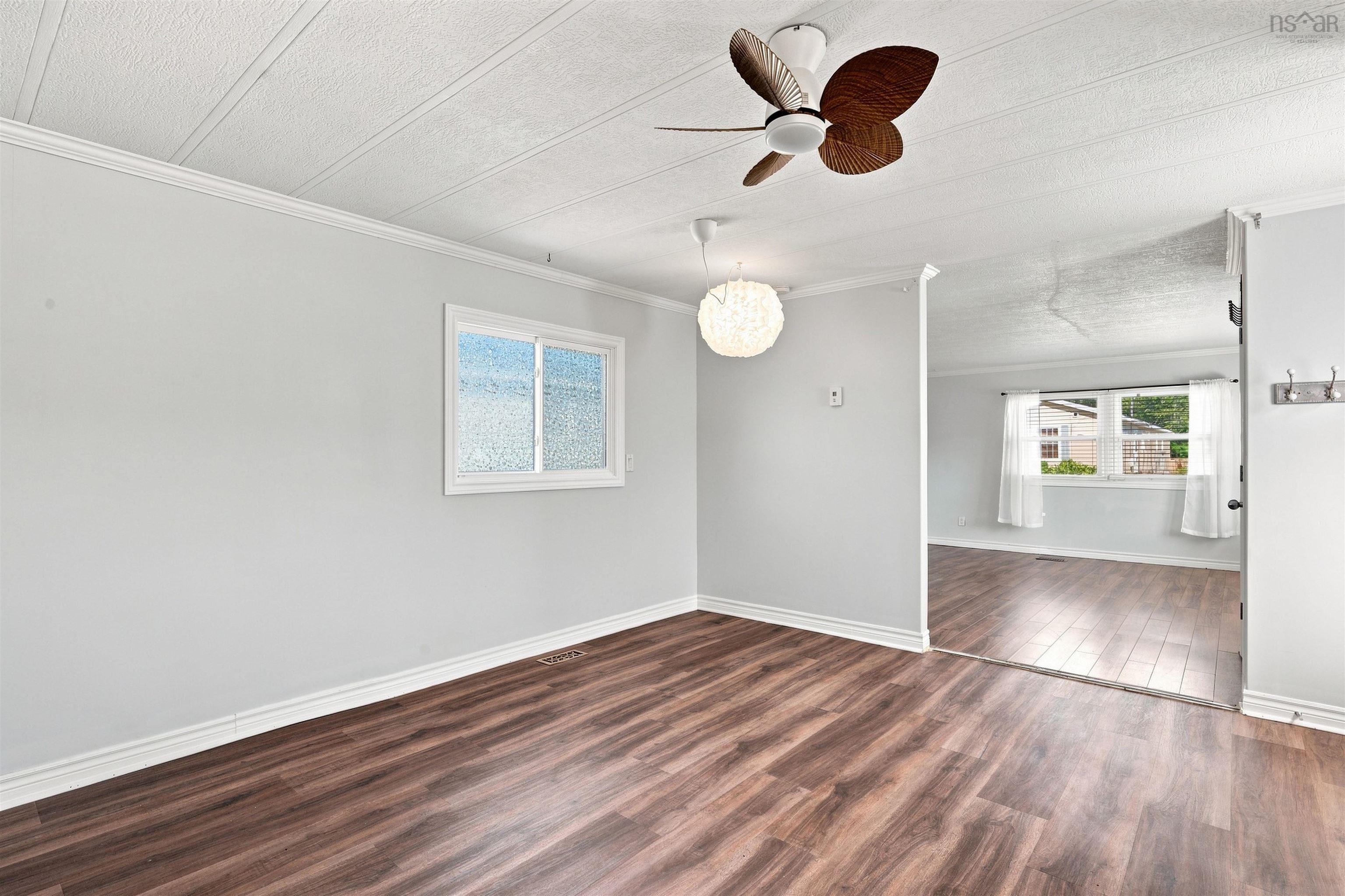 View image 10