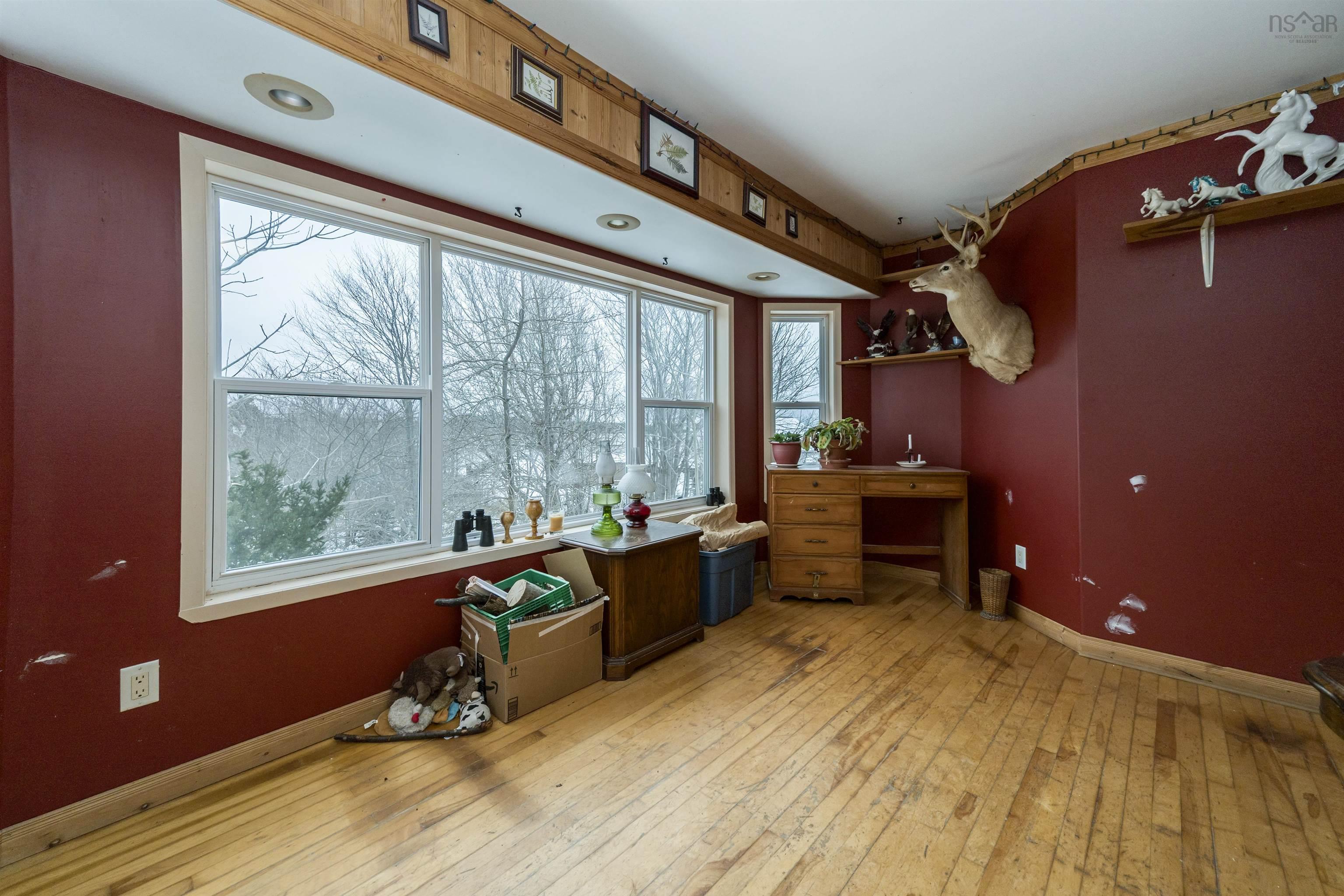 View image 16