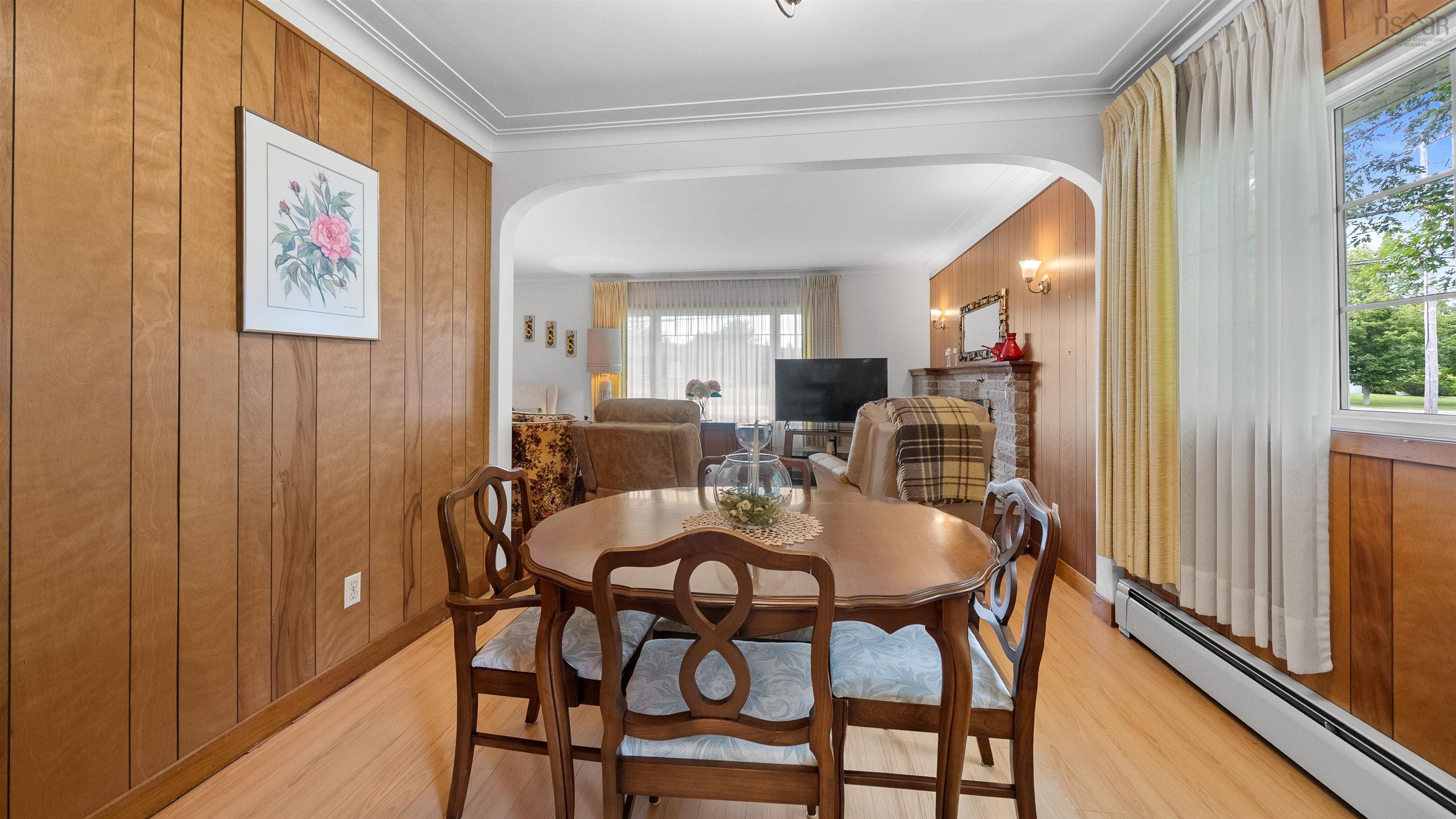 View image 12