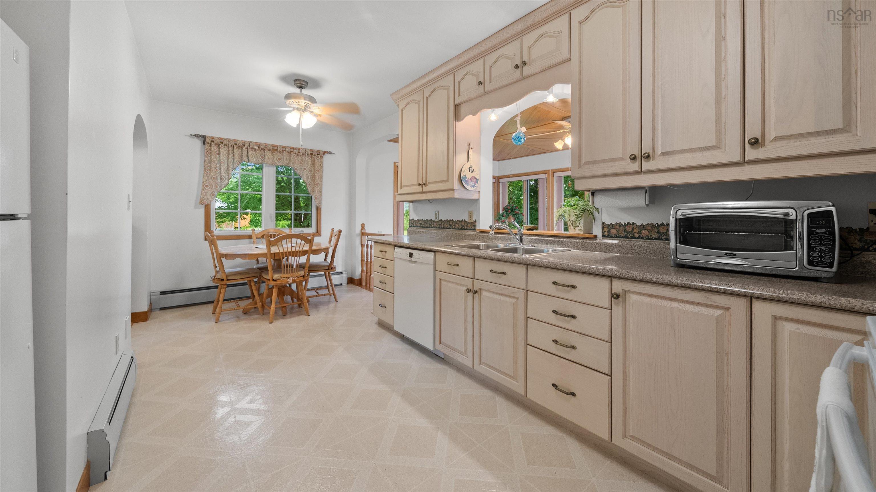 View image 18
