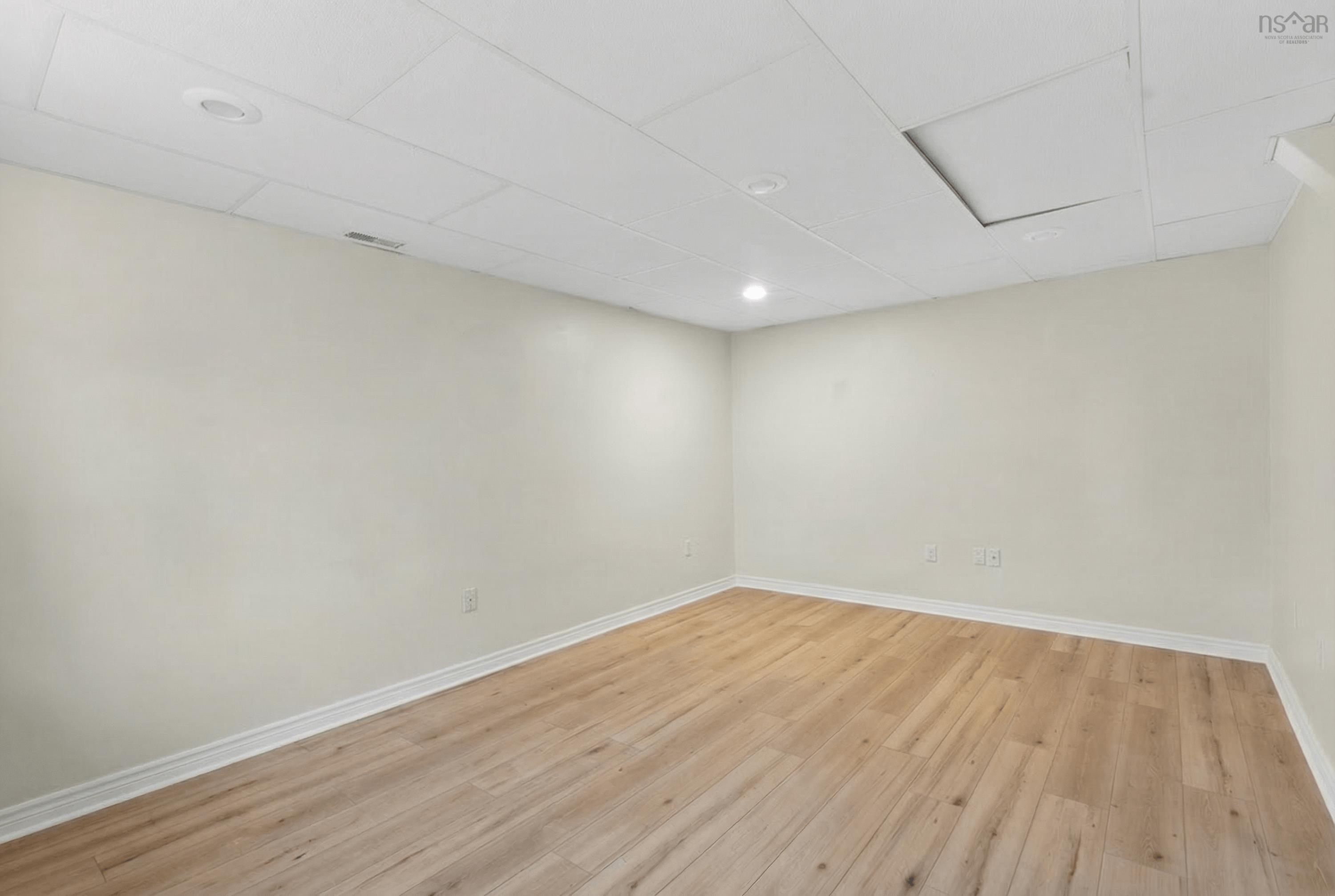 View image 18