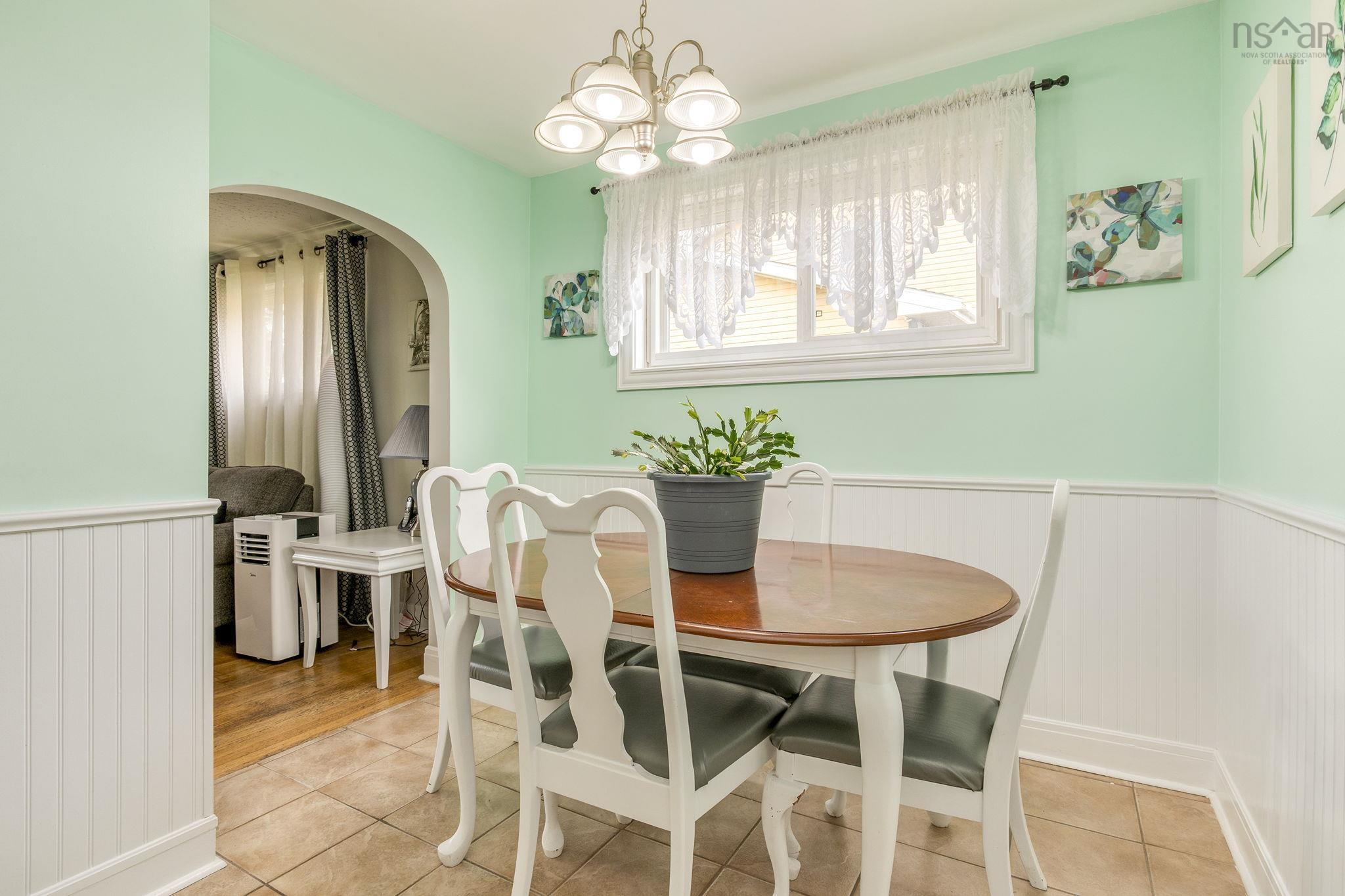 View image 17