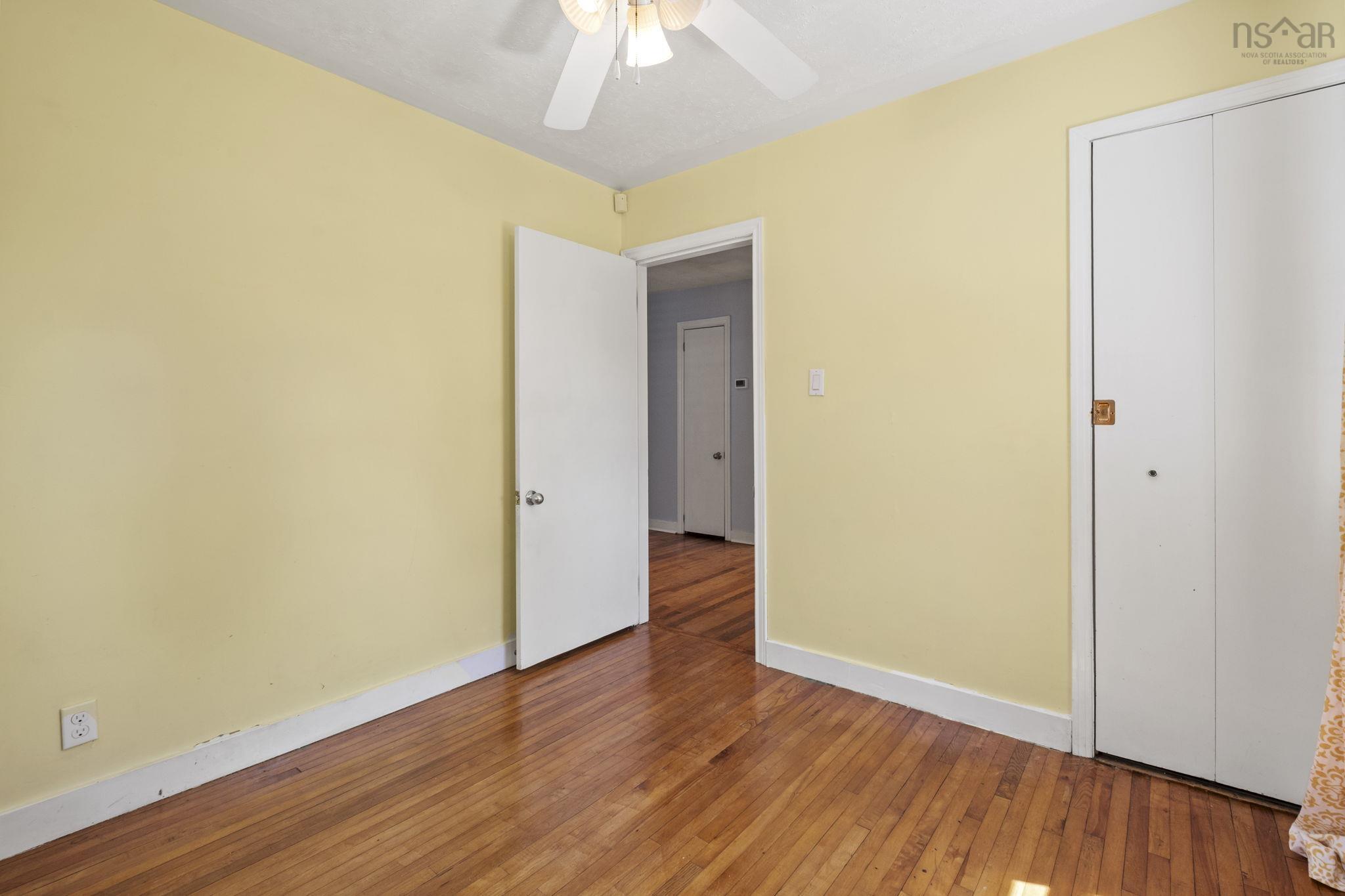 View image 23