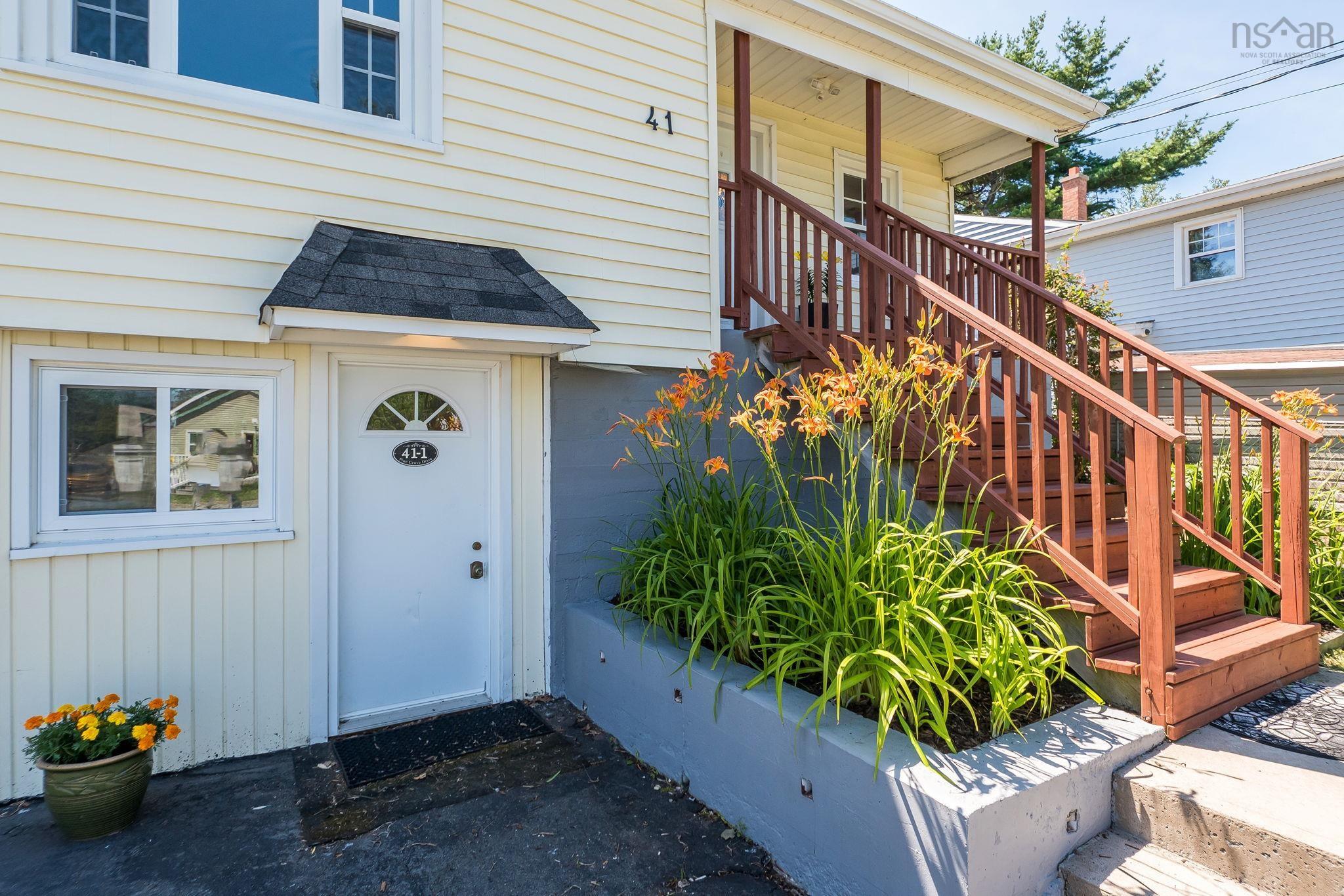 View image 28