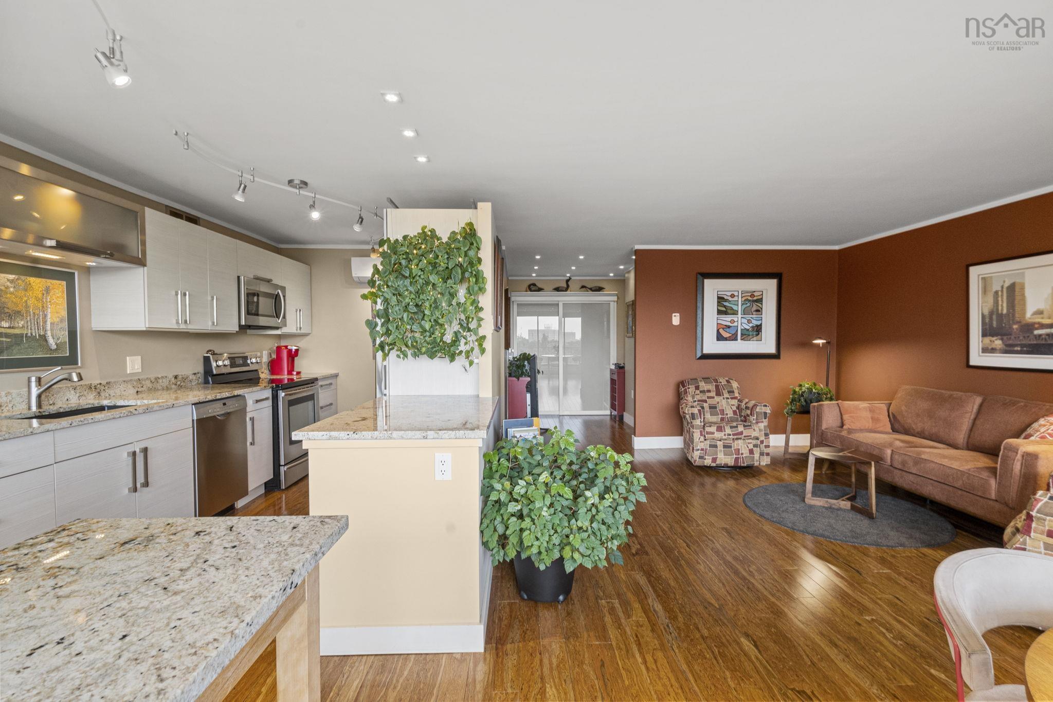 View image 18