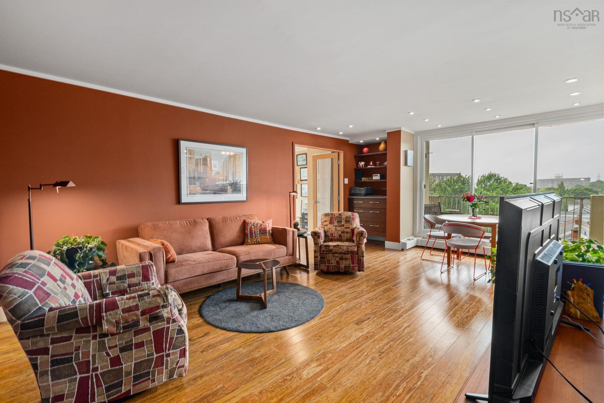 View image 8