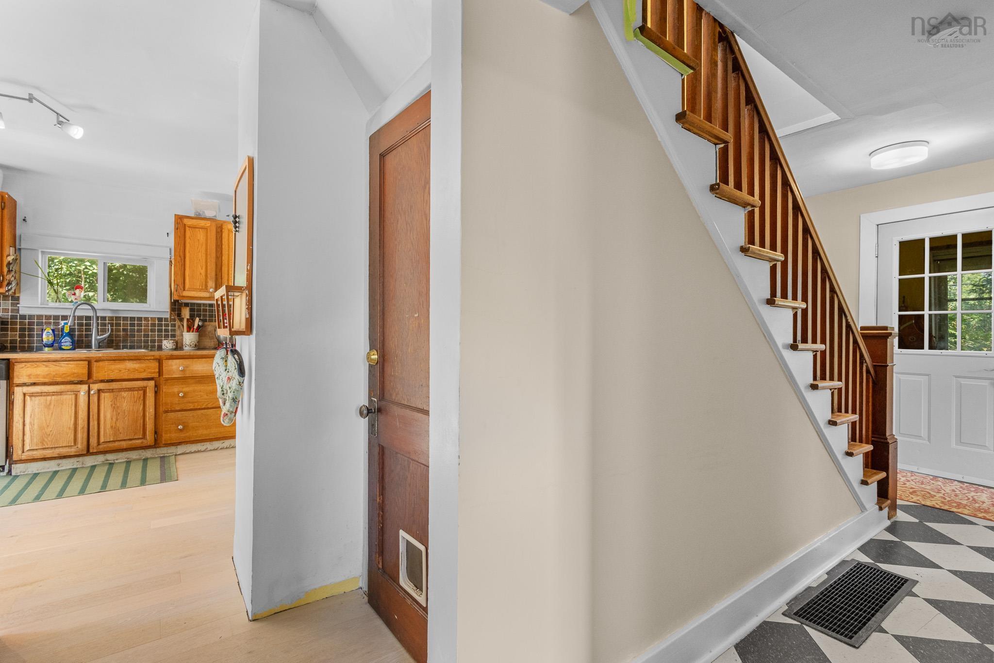 View image 12