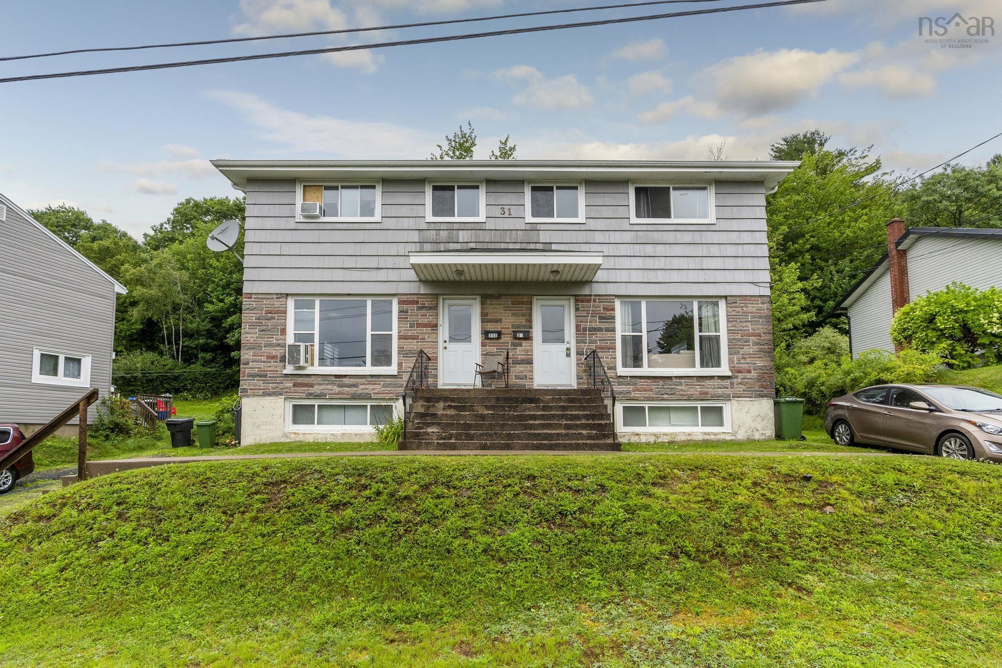 Thumbnail image for 31 and 31A Mountain Avenue MLS<sup>®</sup> 202619703