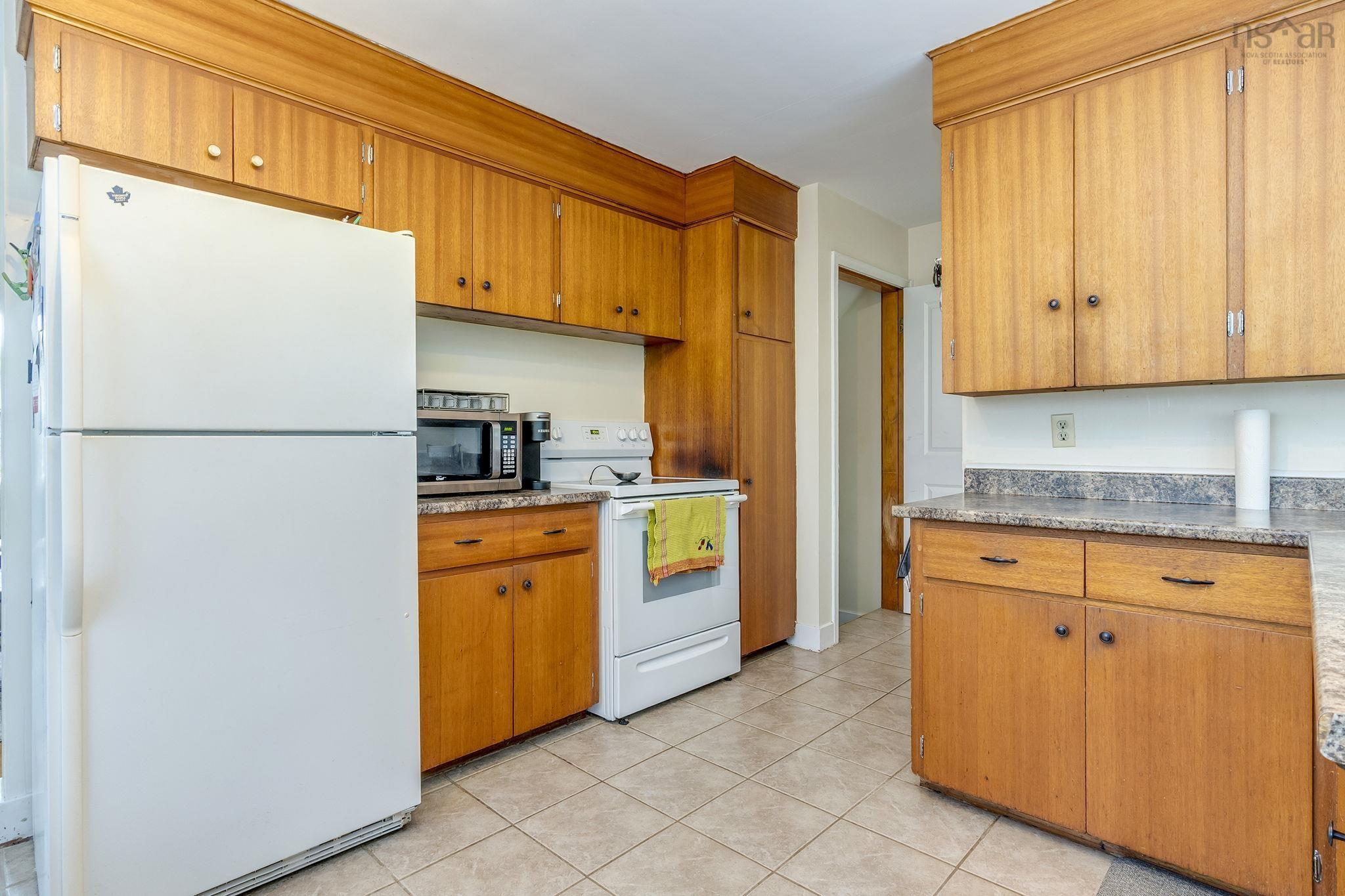 View image 9