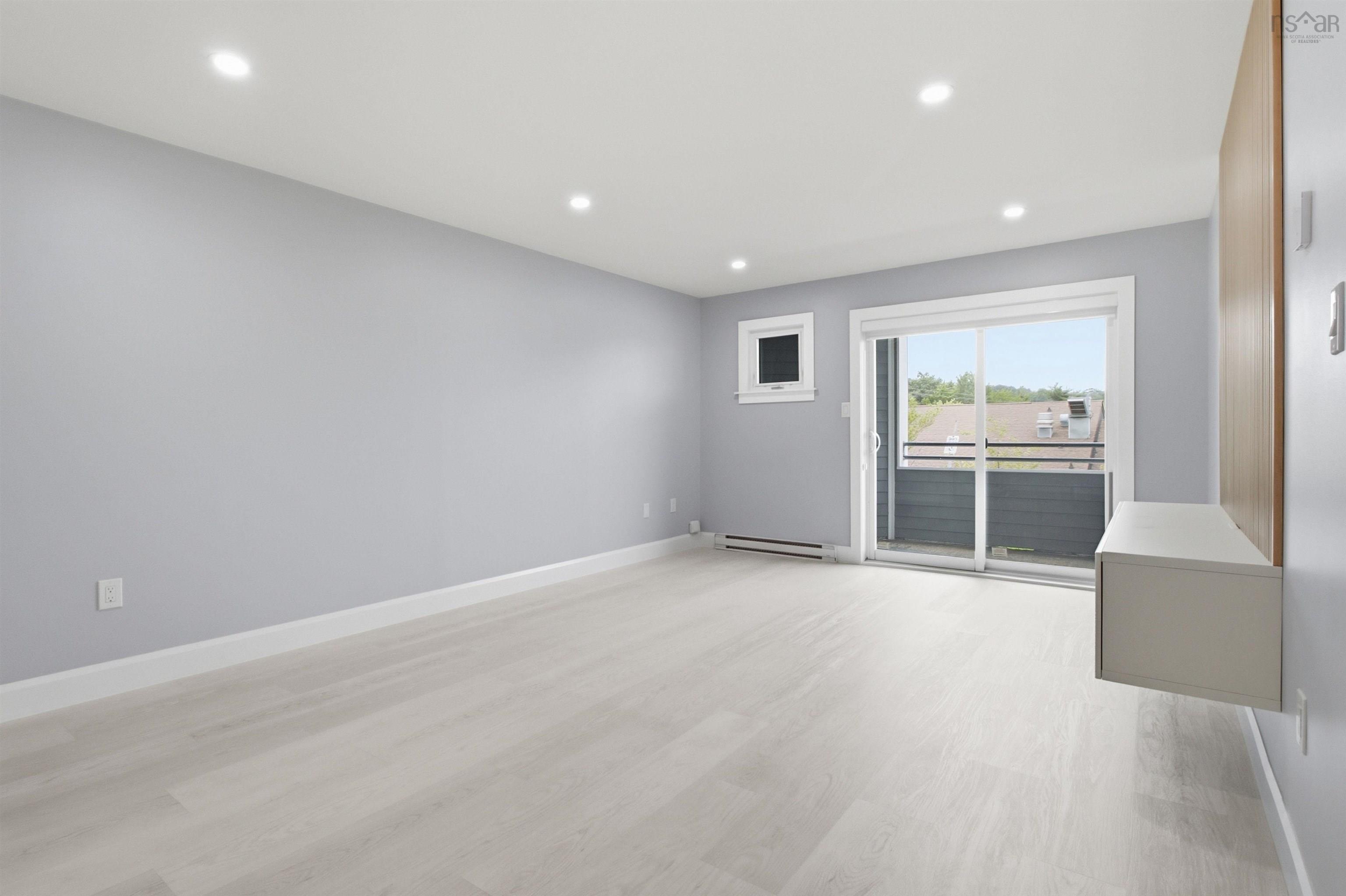 View image 10