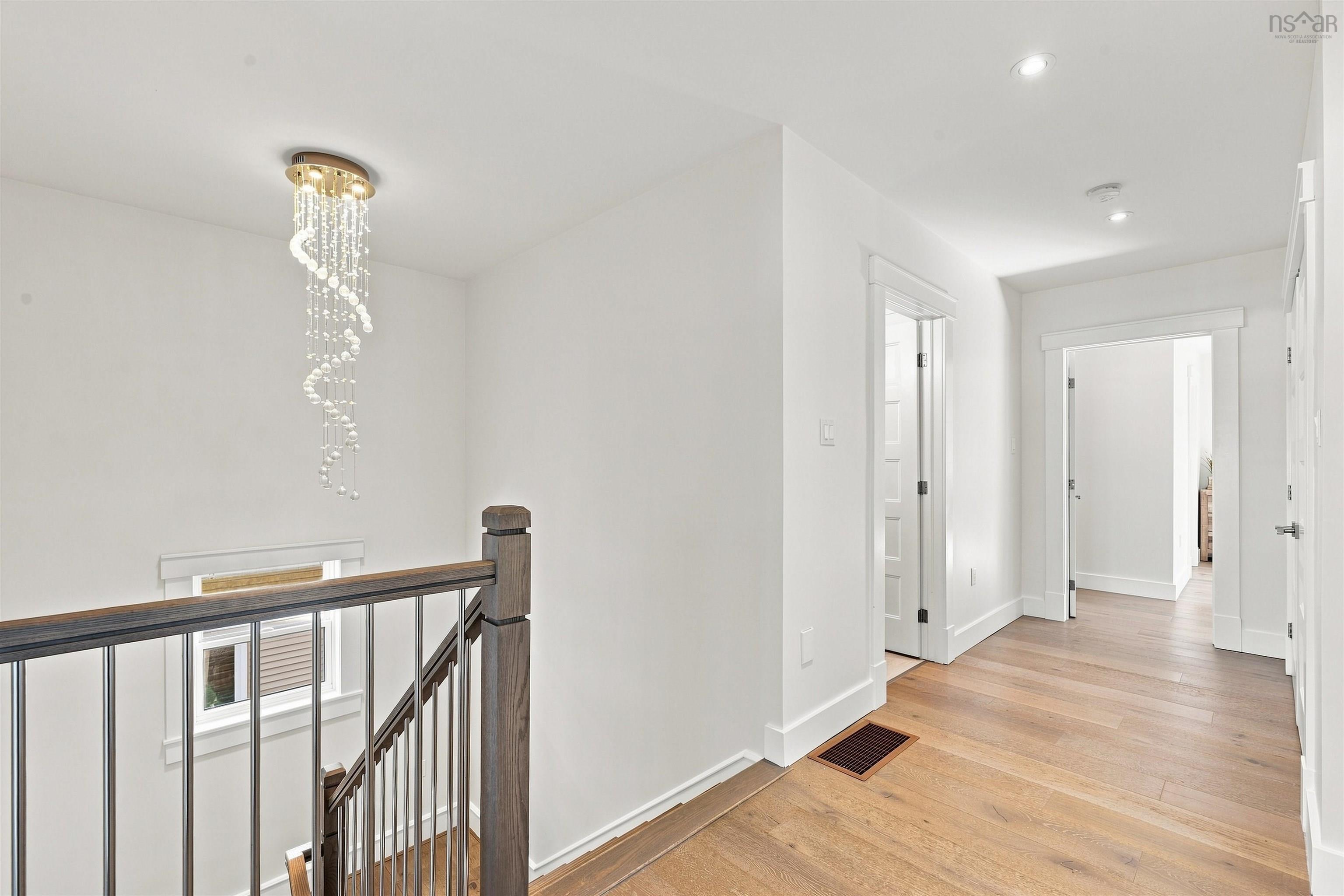 View image 18