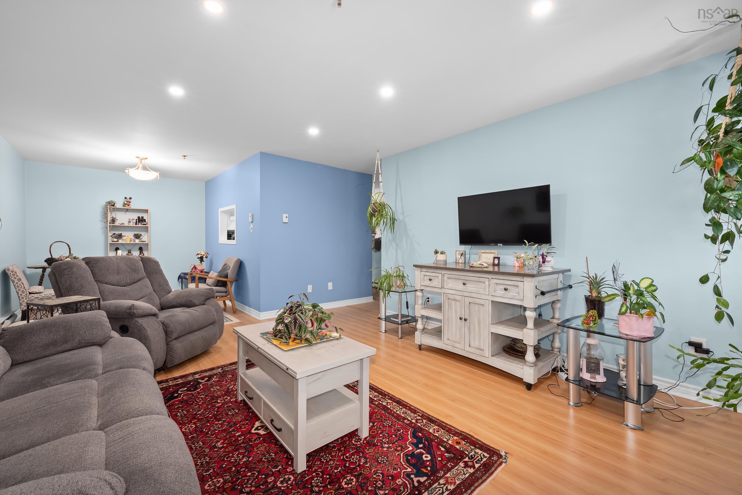 View image 8