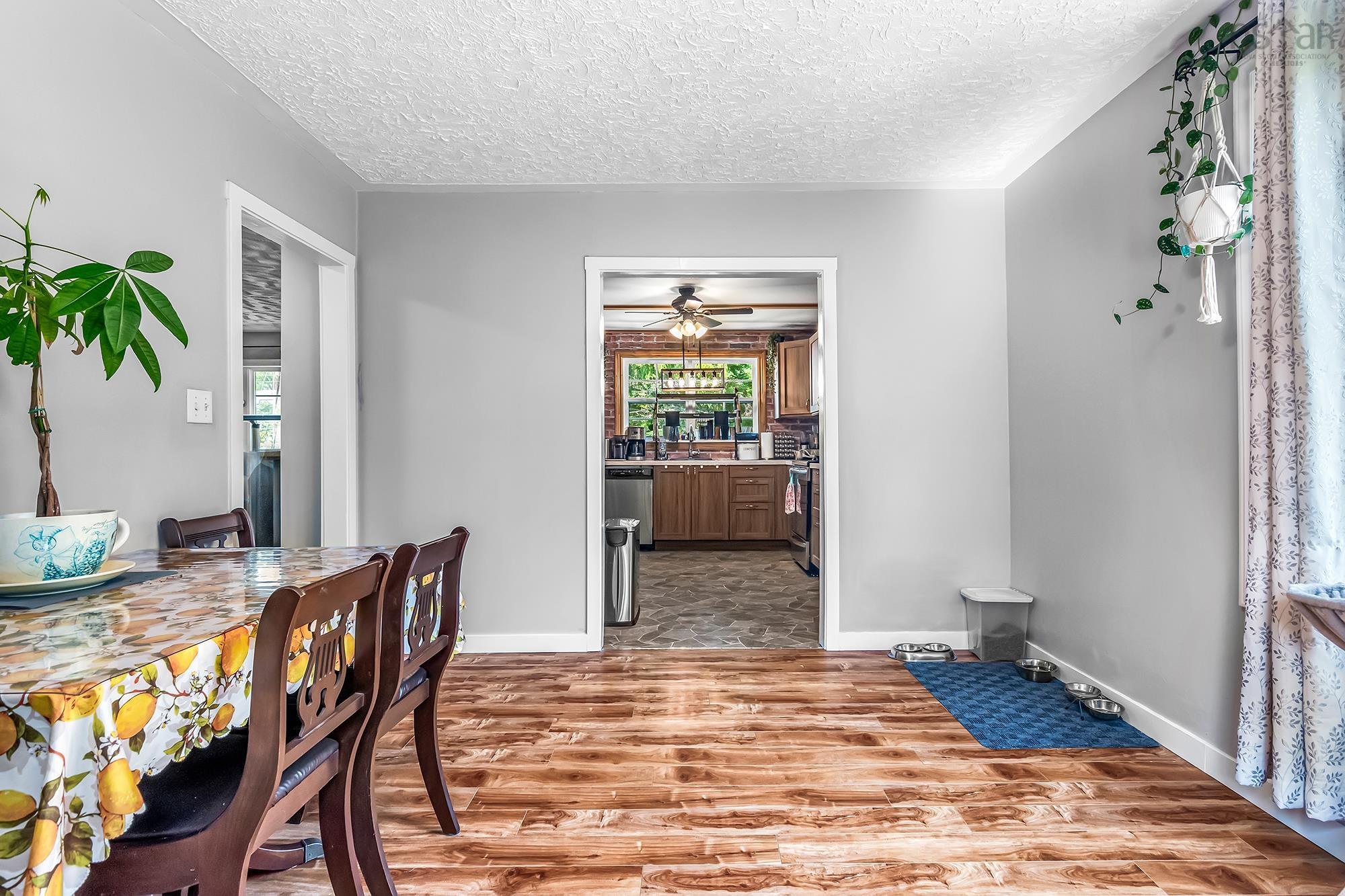 View image 17