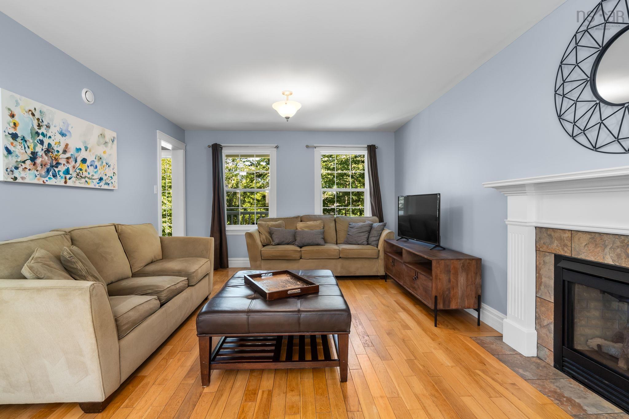 View image 19