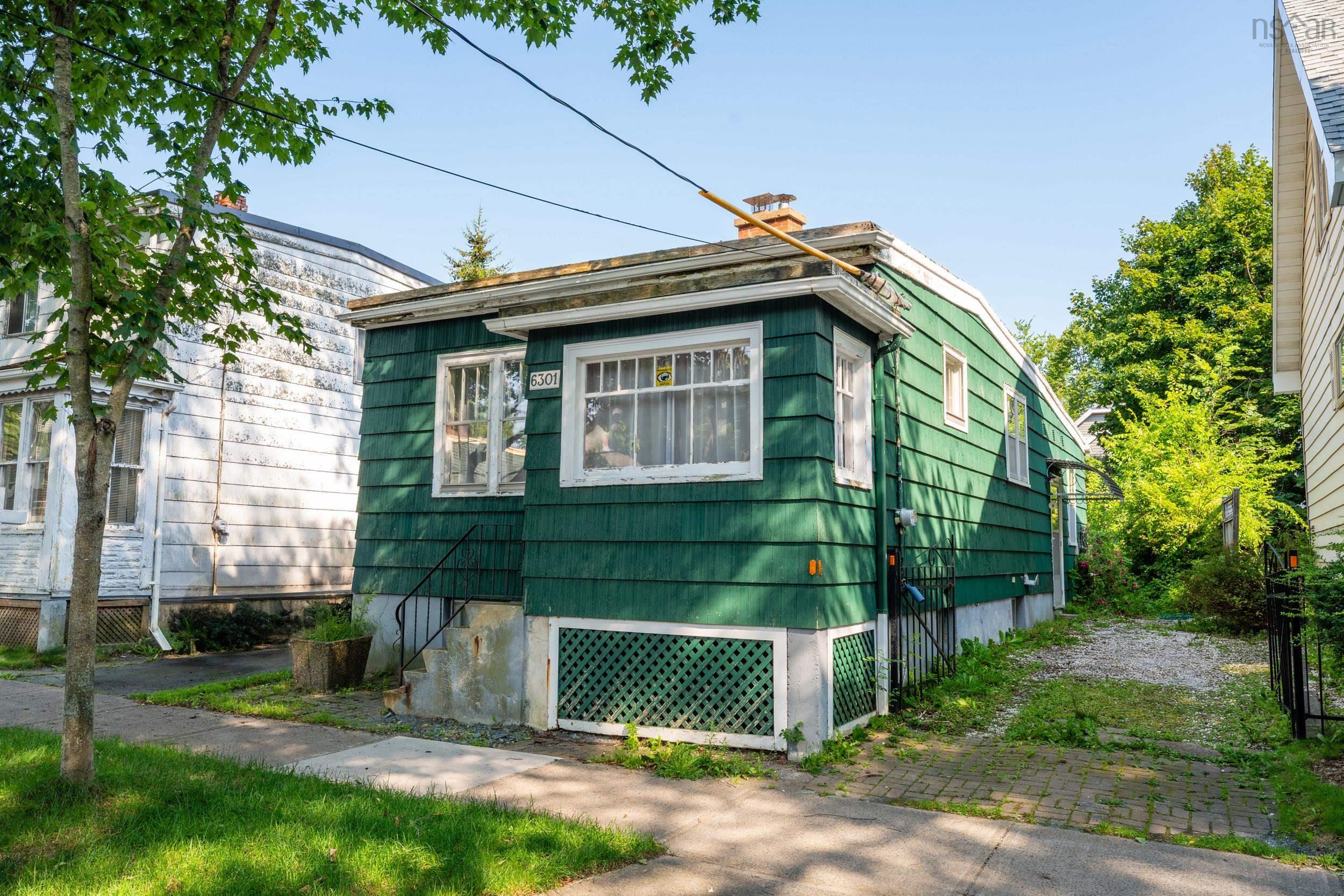 Thumbnail image for 6301 Lawrence Street MLS<sup>®</sup> 202619776