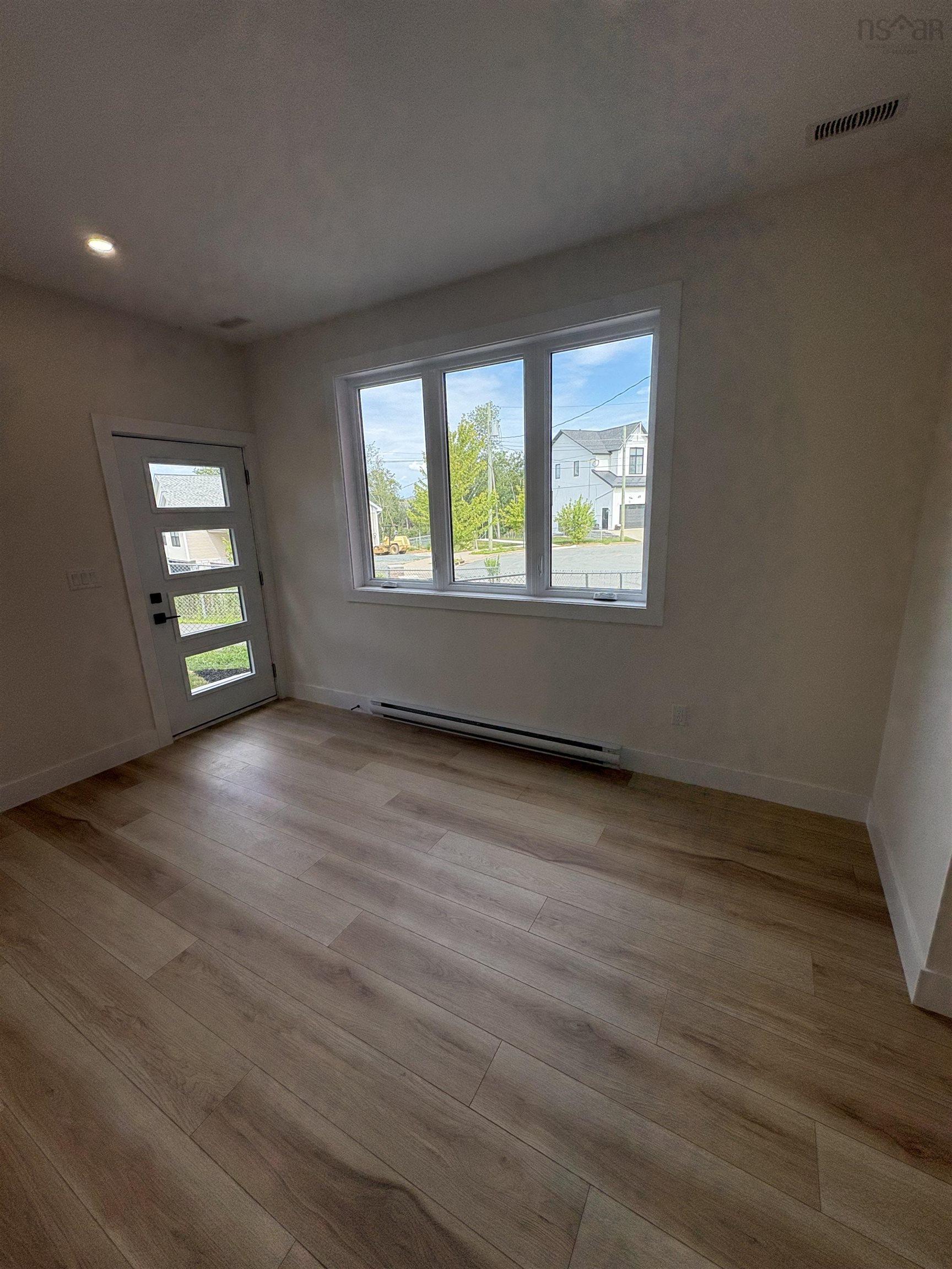 View image 12