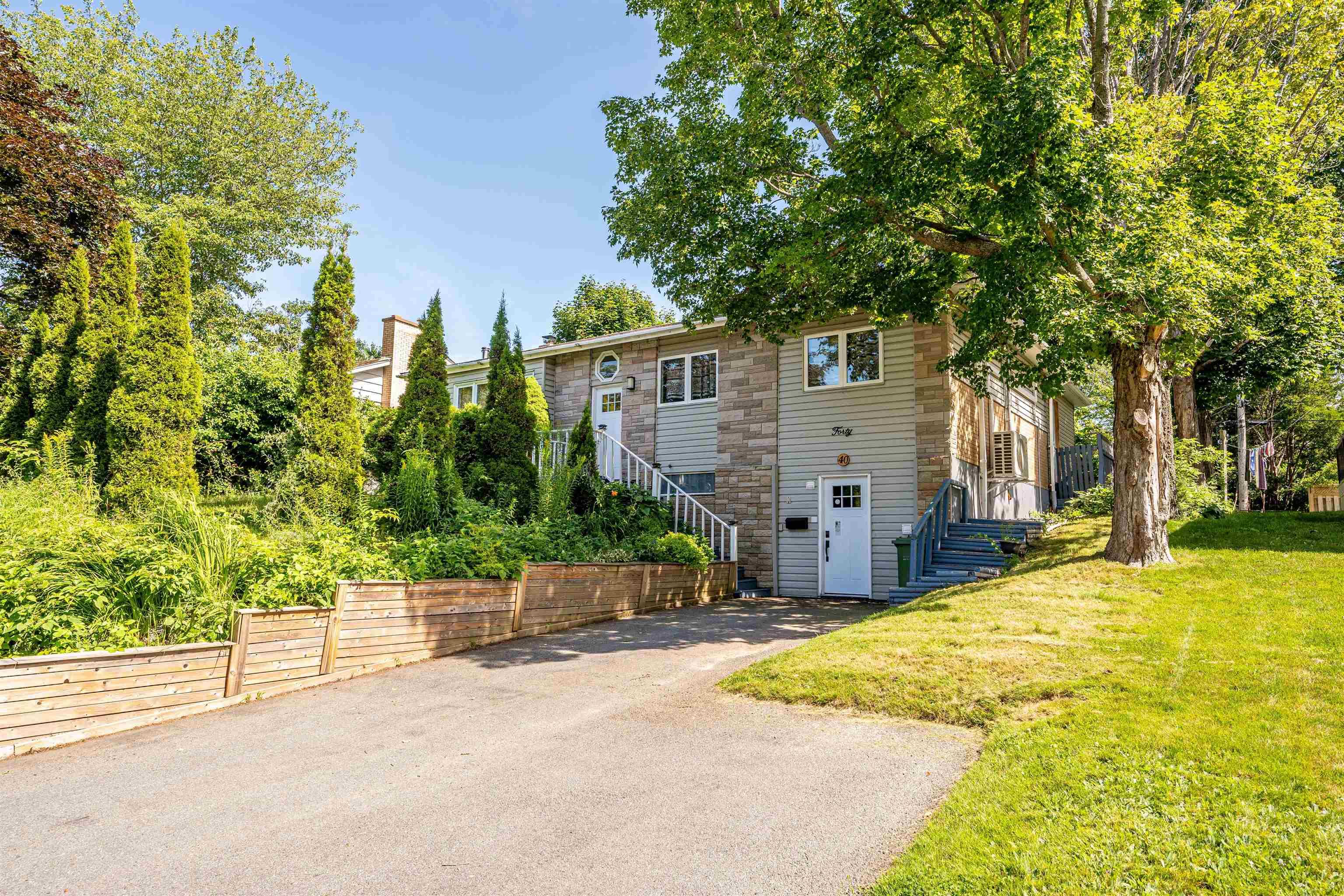Thumbnail image for 40 Gateway Road MLS<sup>®</sup> 202619877