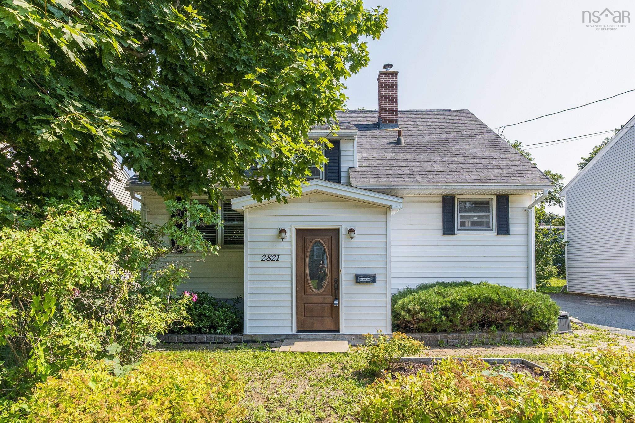 Thumbnail image for 2821 Ralph Devlin Drive MLS<sup>®</sup> 202619882