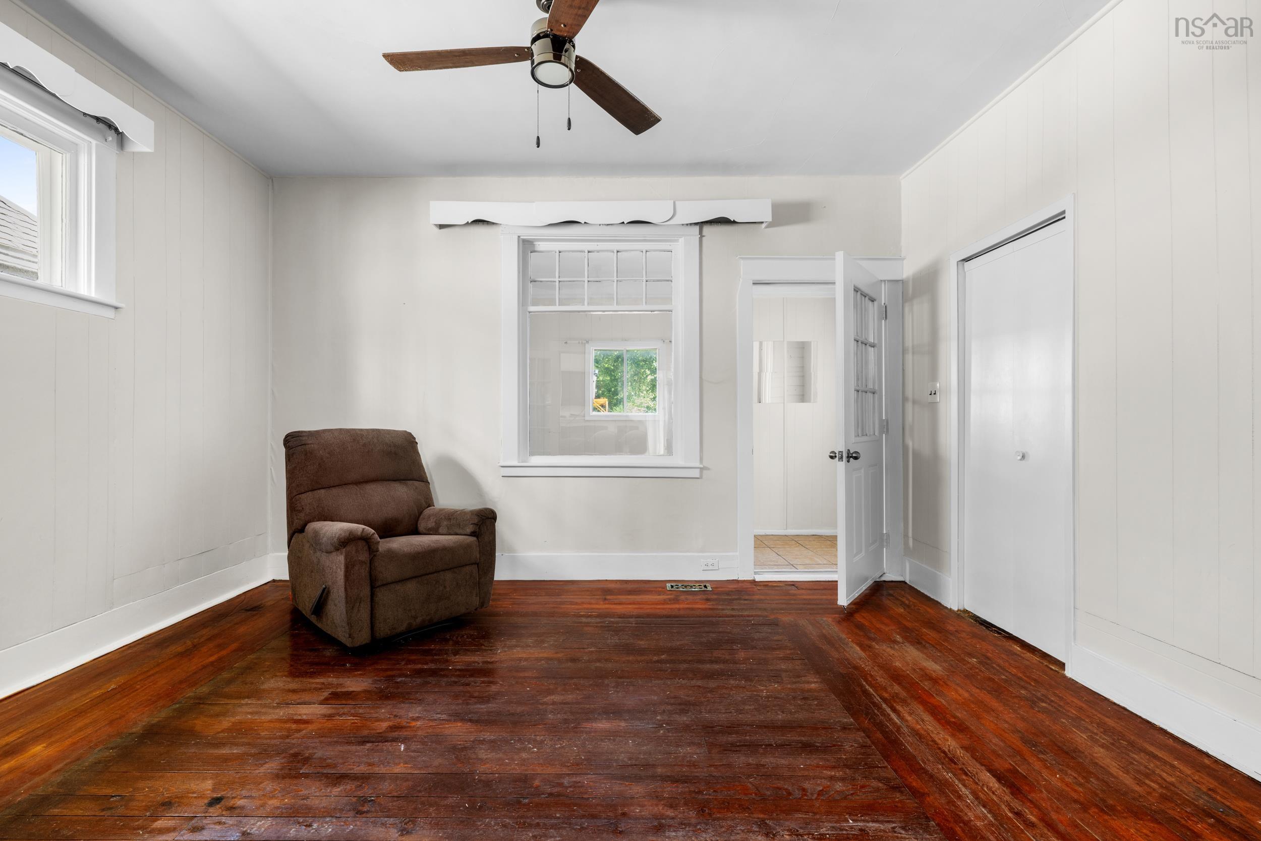 View image 10