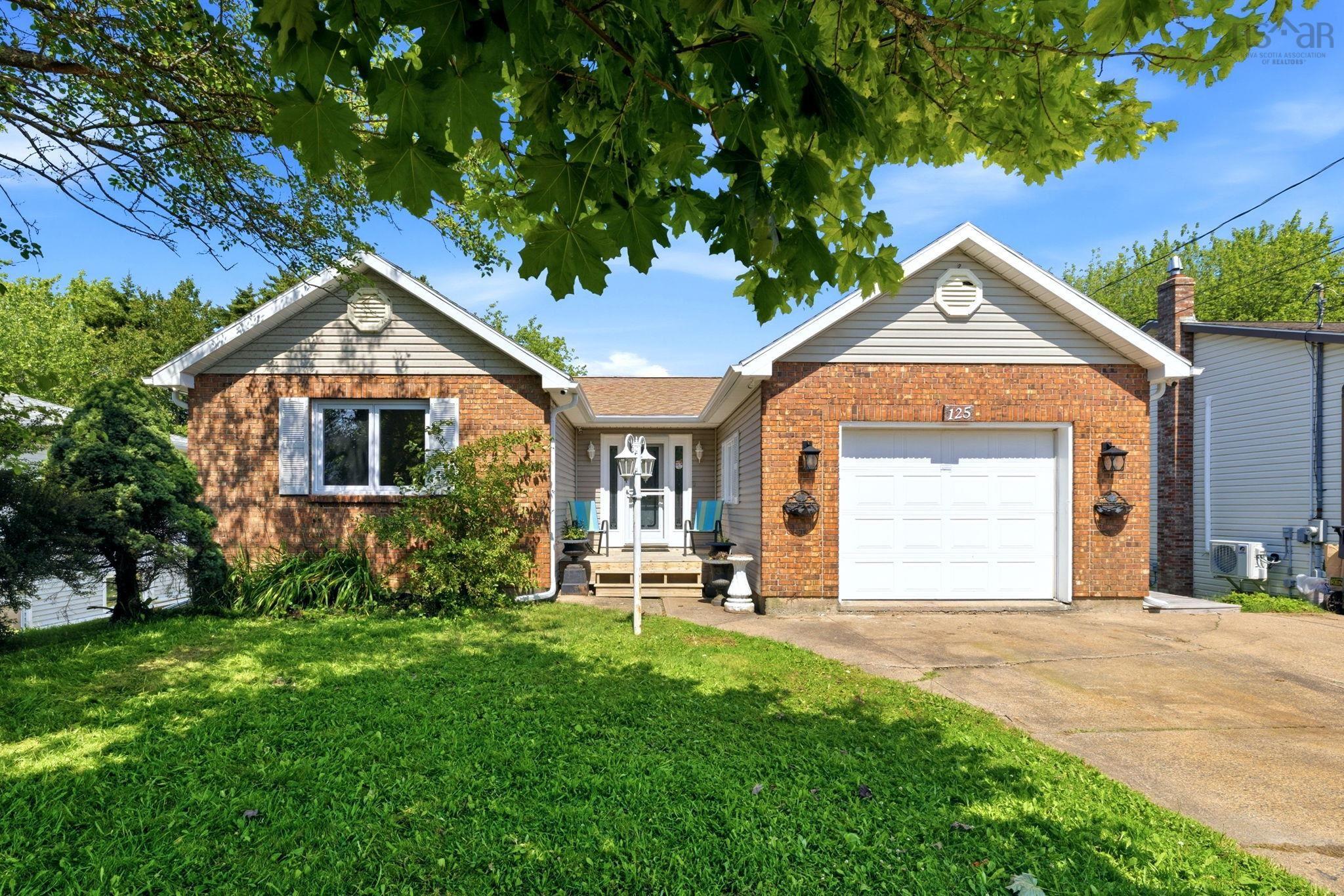 Thumbnail image for 125 Appian Way MLS<sup>®</sup> 202619923