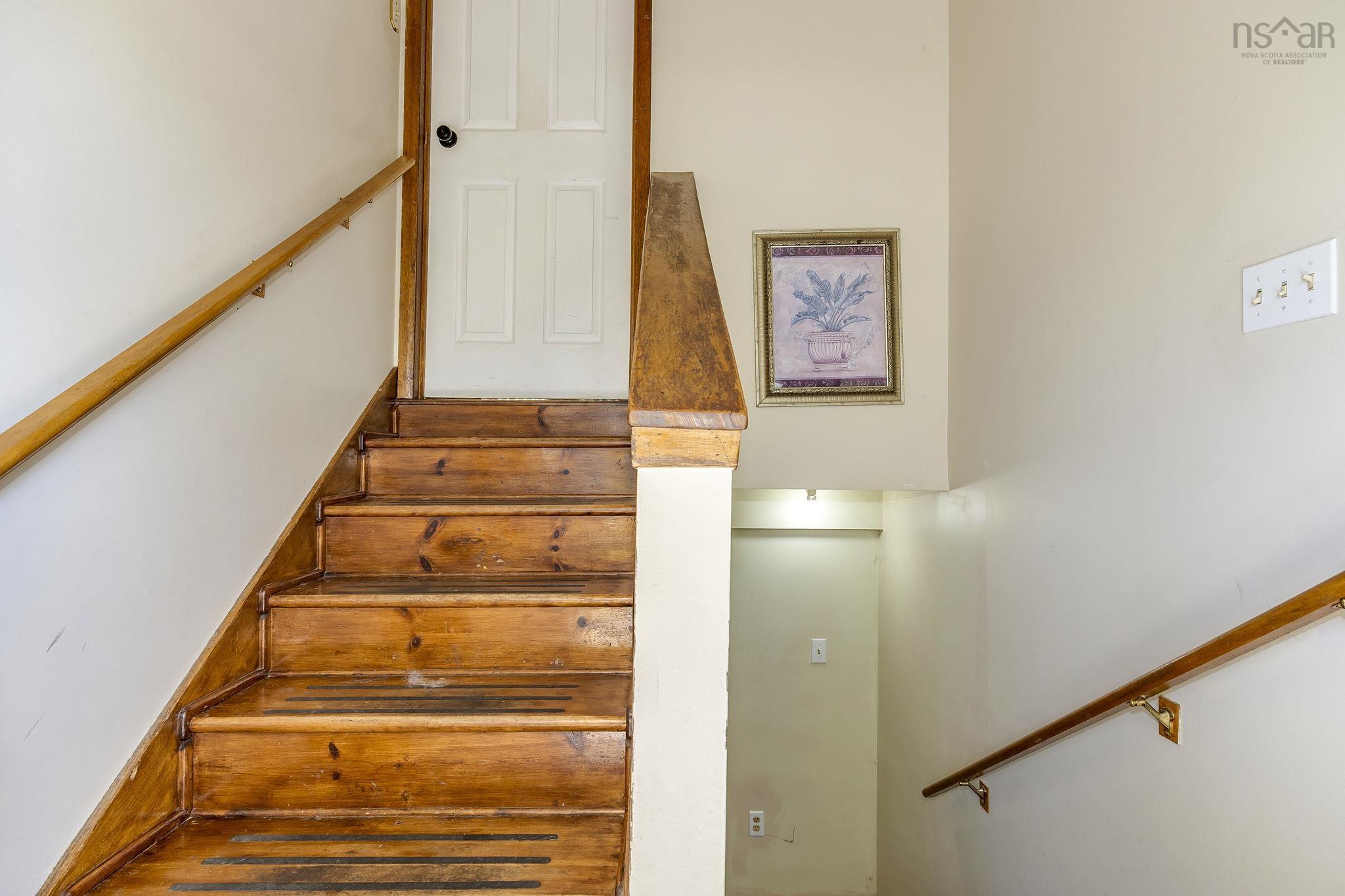 View image 8