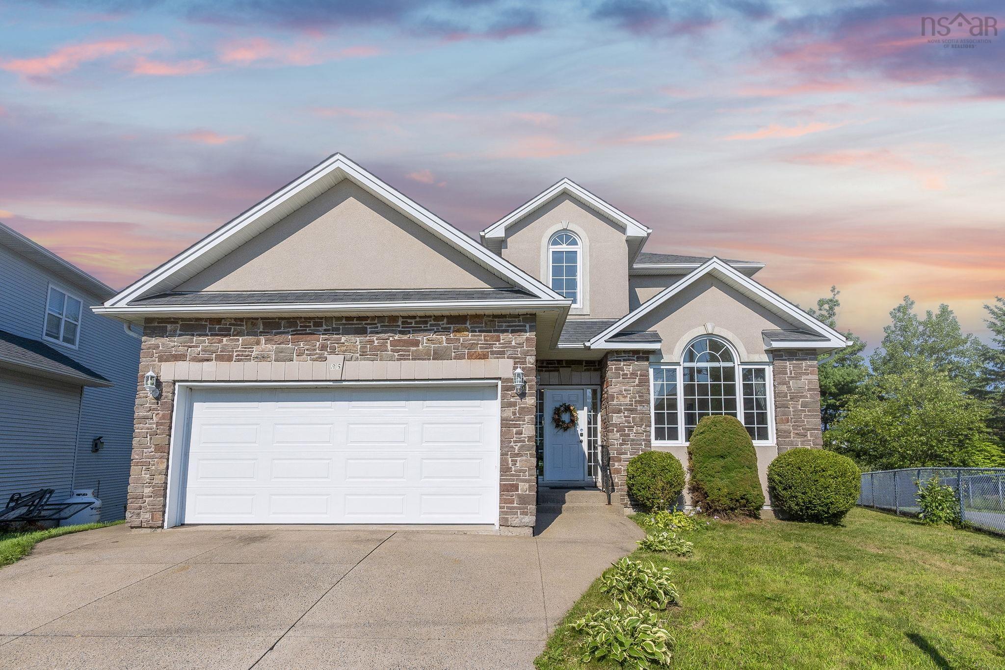 Thumbnail image for 86 Stone Gate Drive MLS<sup>®</sup> 202619949