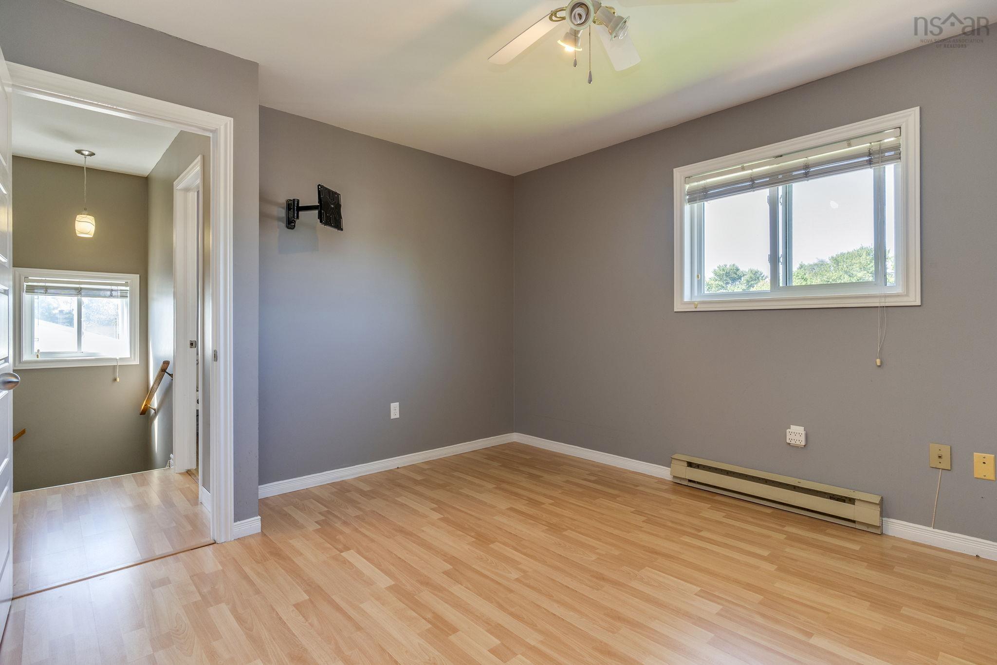 View image 11