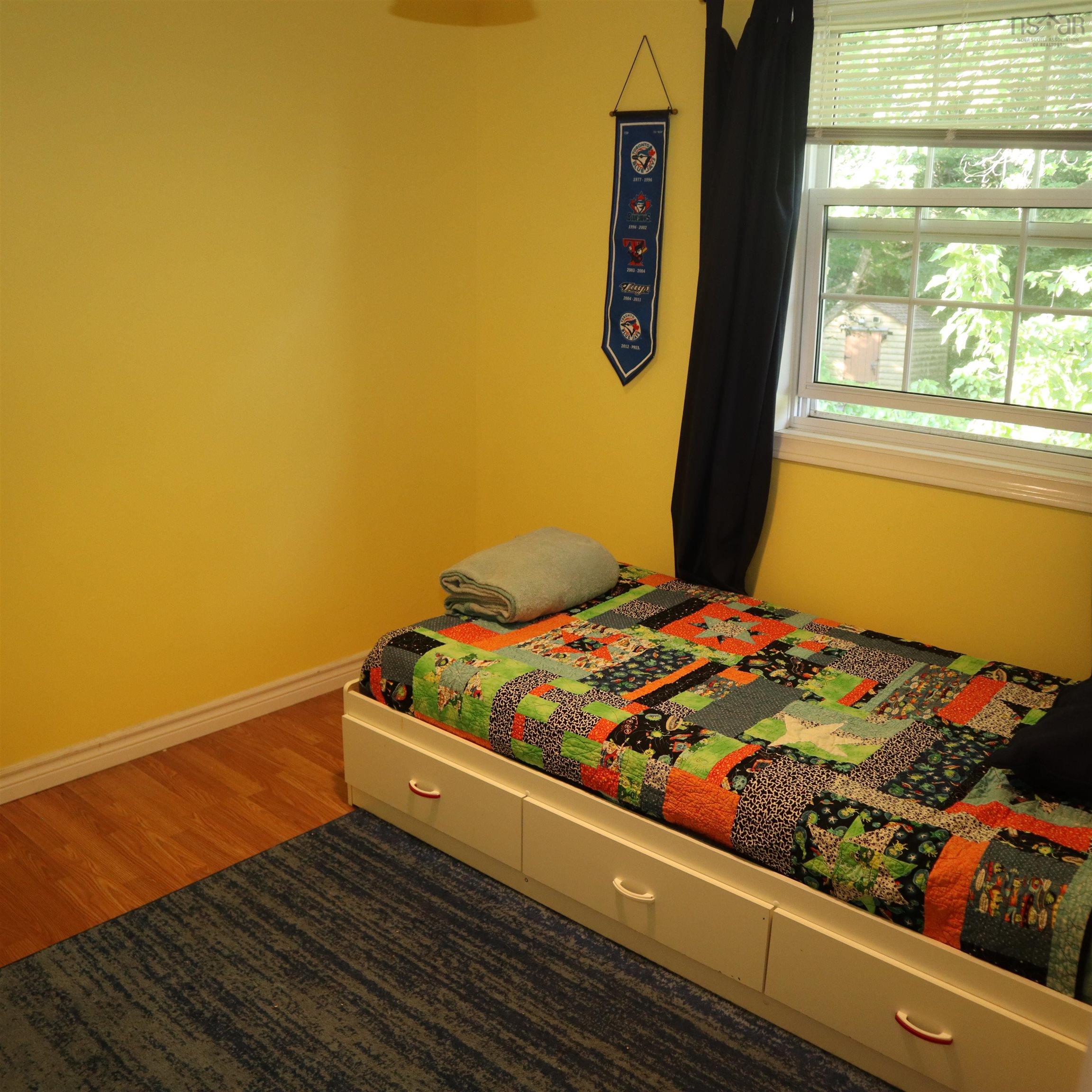 View image 12