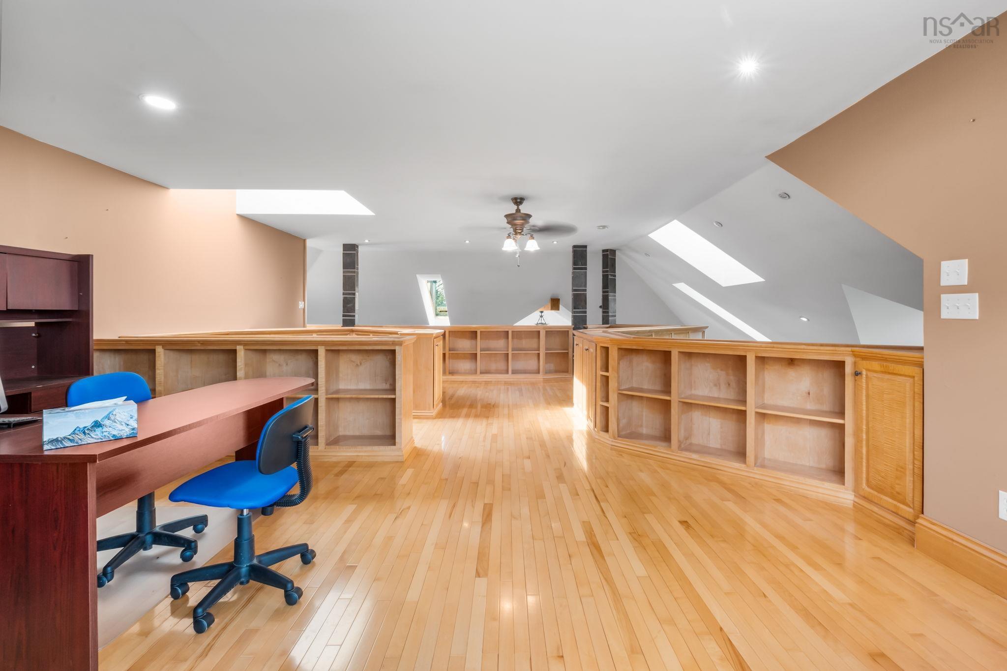 View image 12