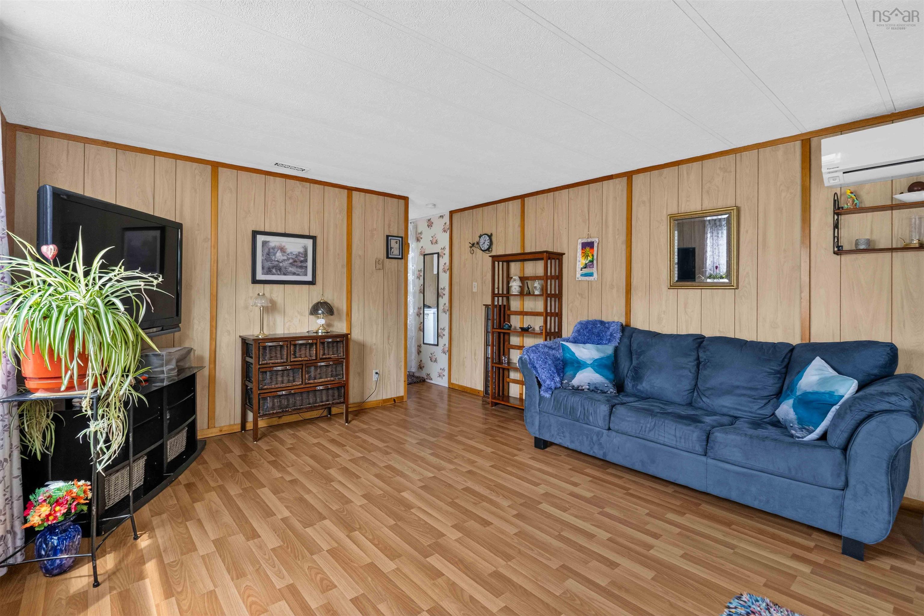 View image 11