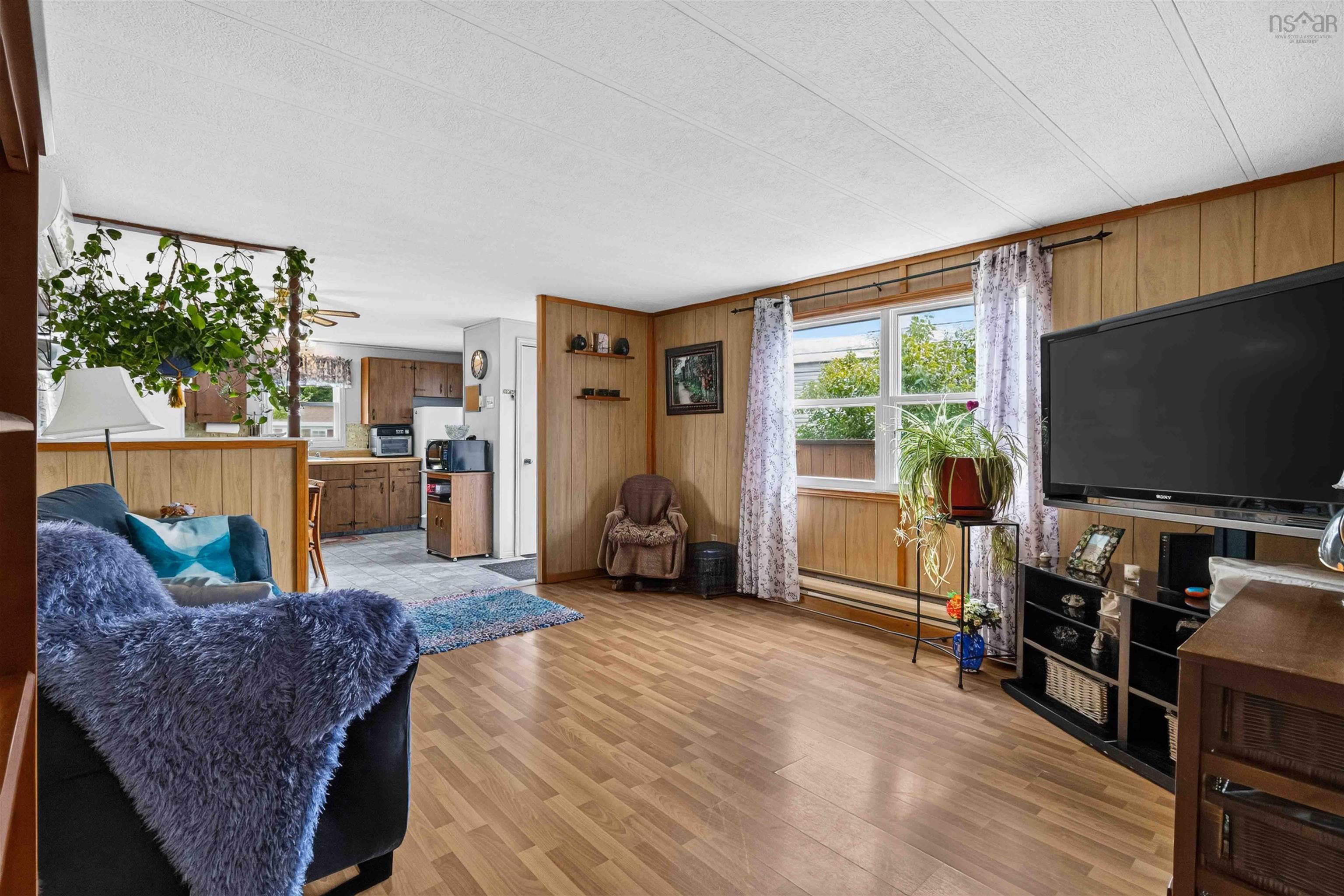 View image 12