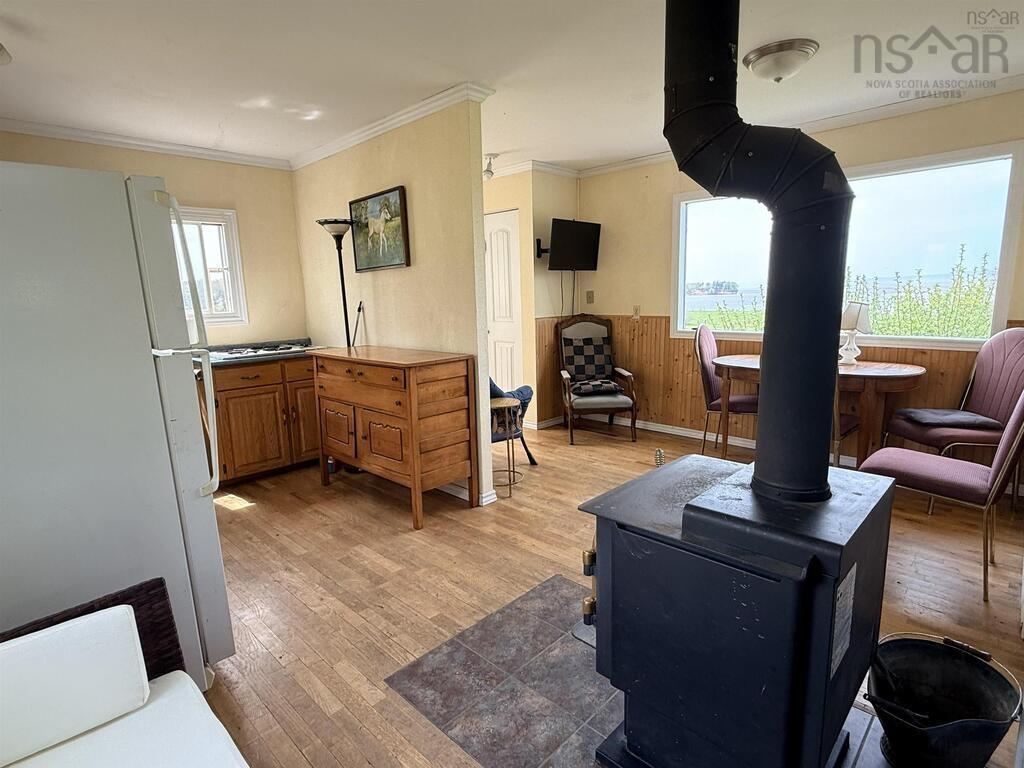 View image 12