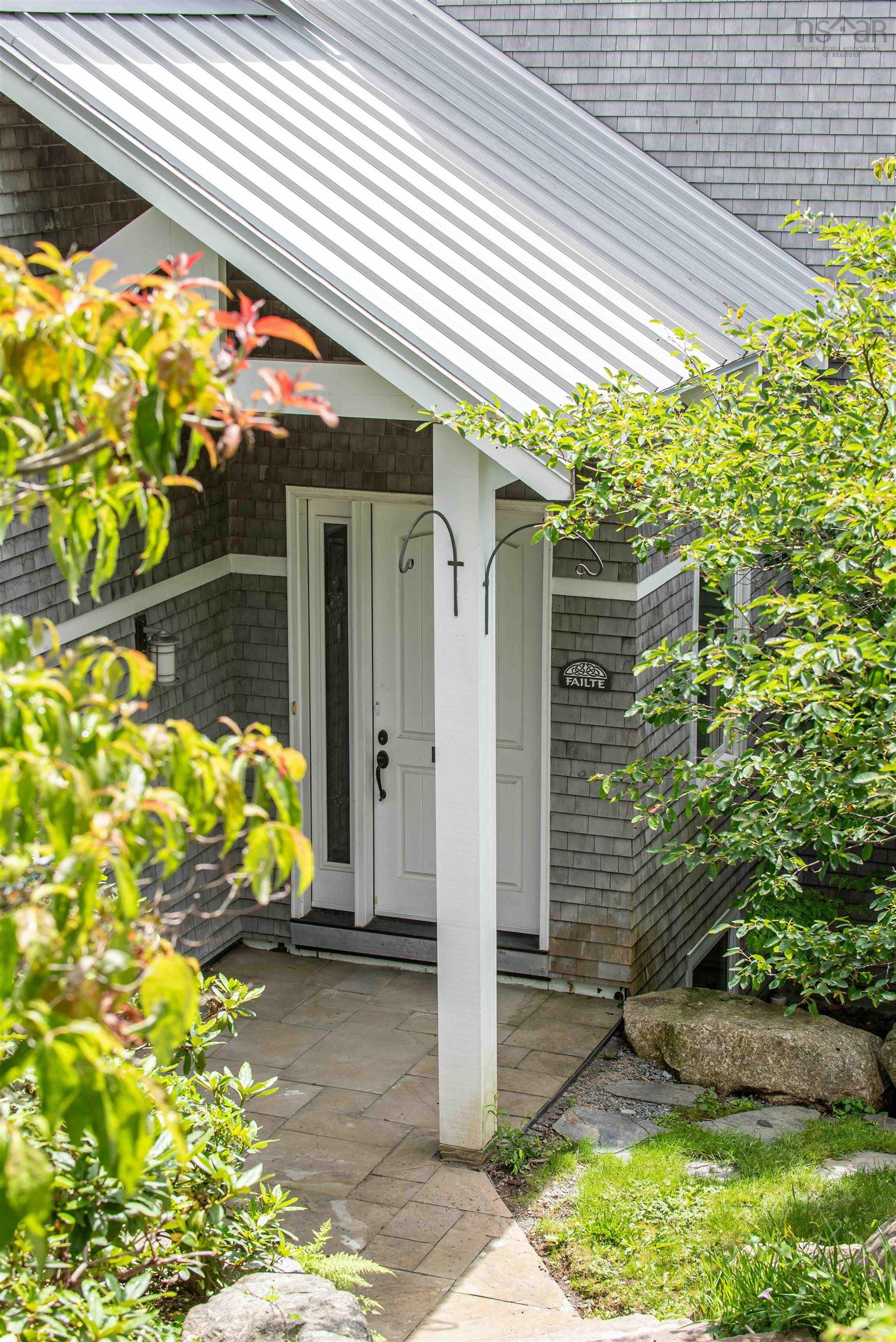 View image 10