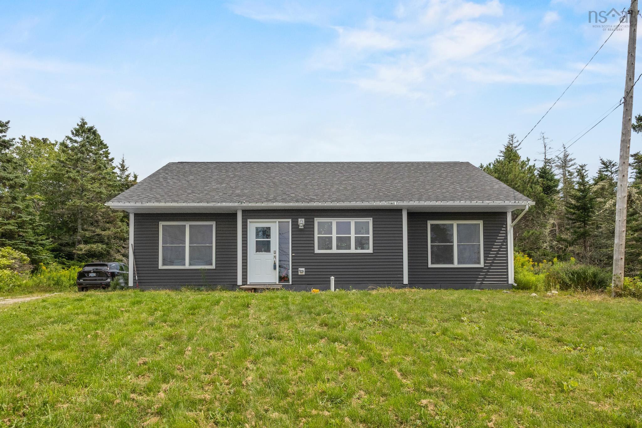 Thumbnail image for 1427/1425 East Jeddore Road MLS<sup>®</sup> 202620087