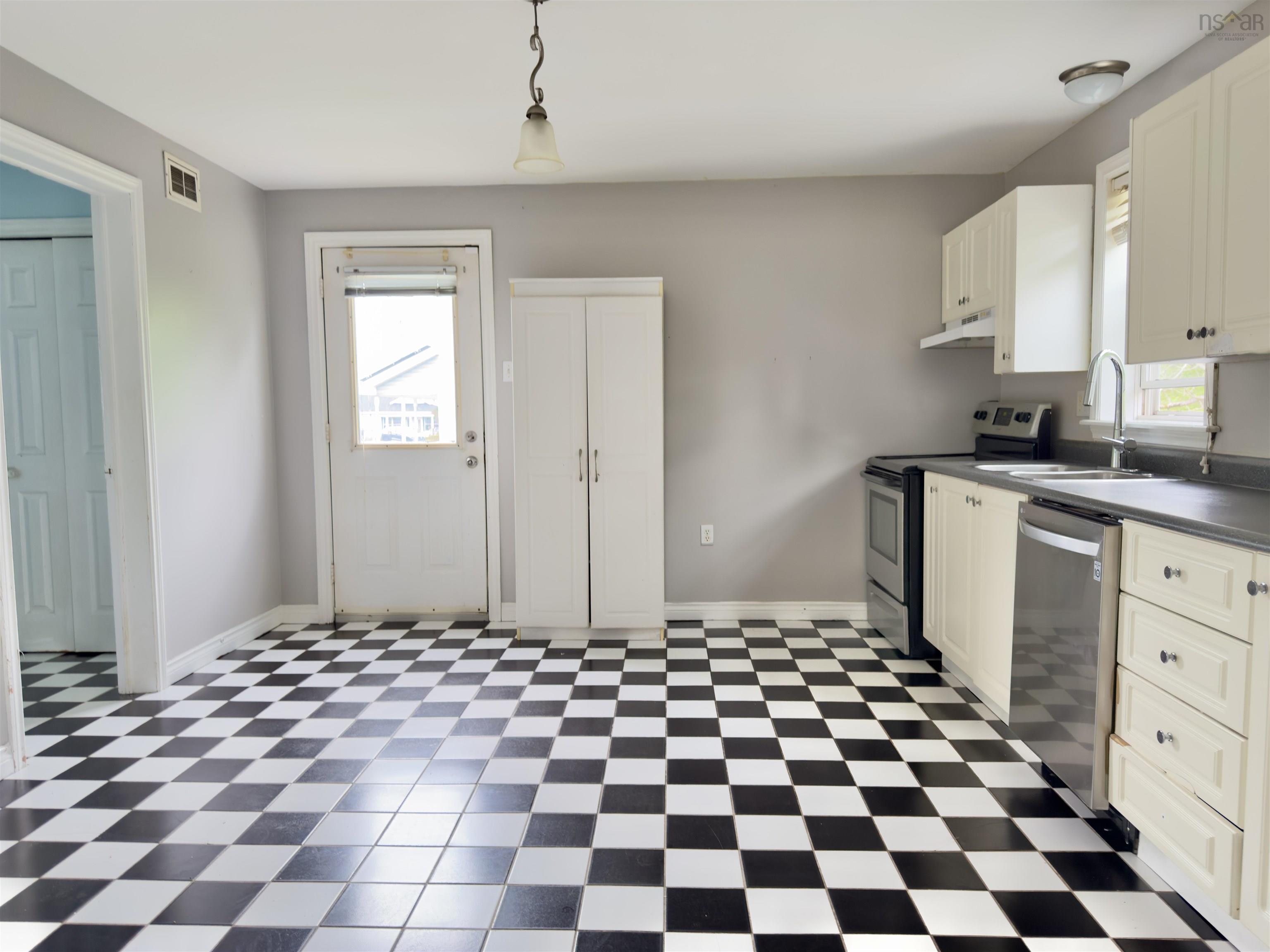 View image 13