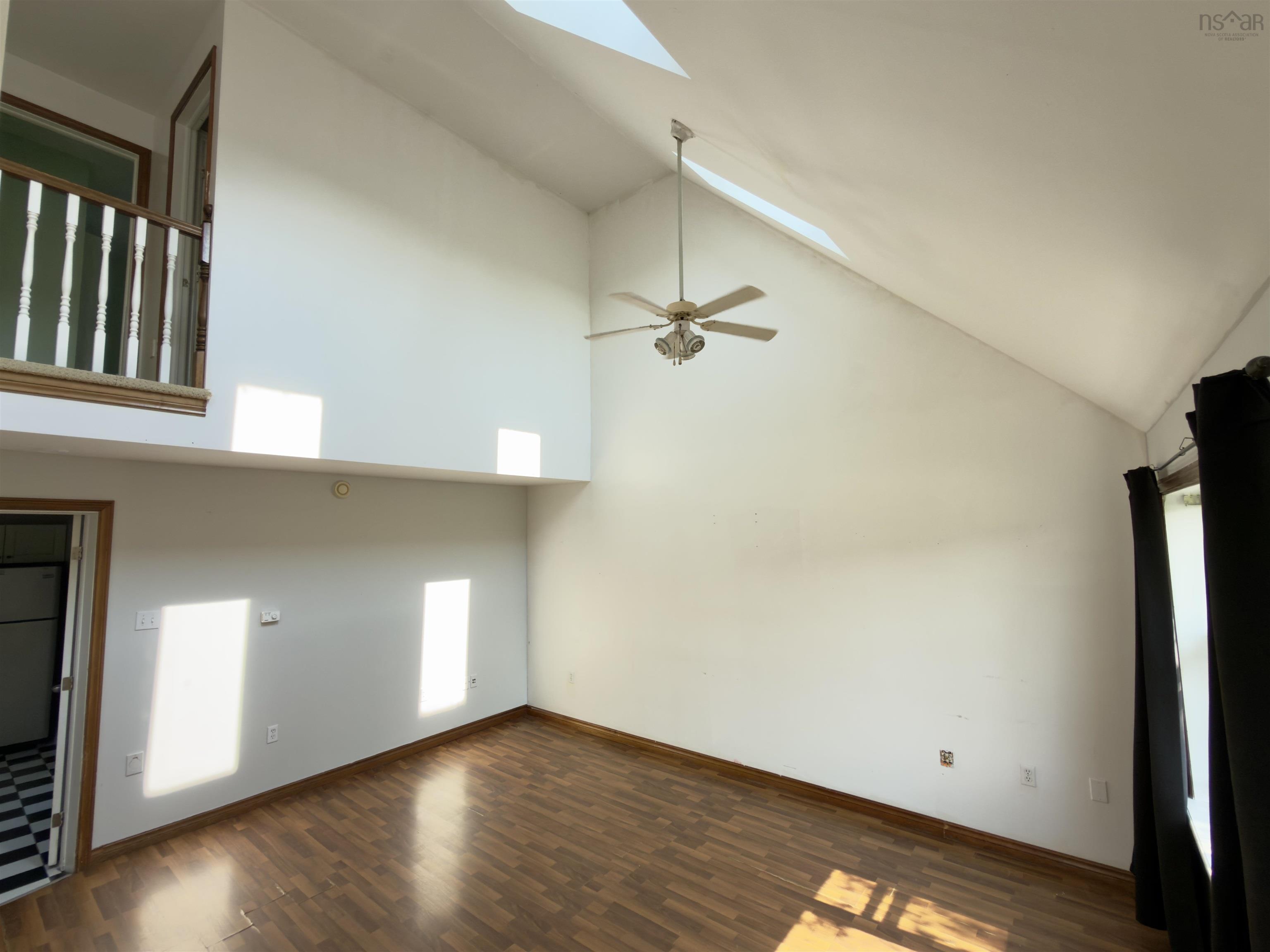 View image 9