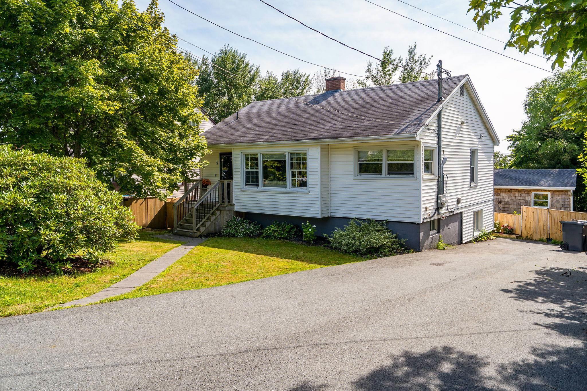 Thumbnail image for 2 Hilltop Terrace MLS<sup>®</sup> 202620146