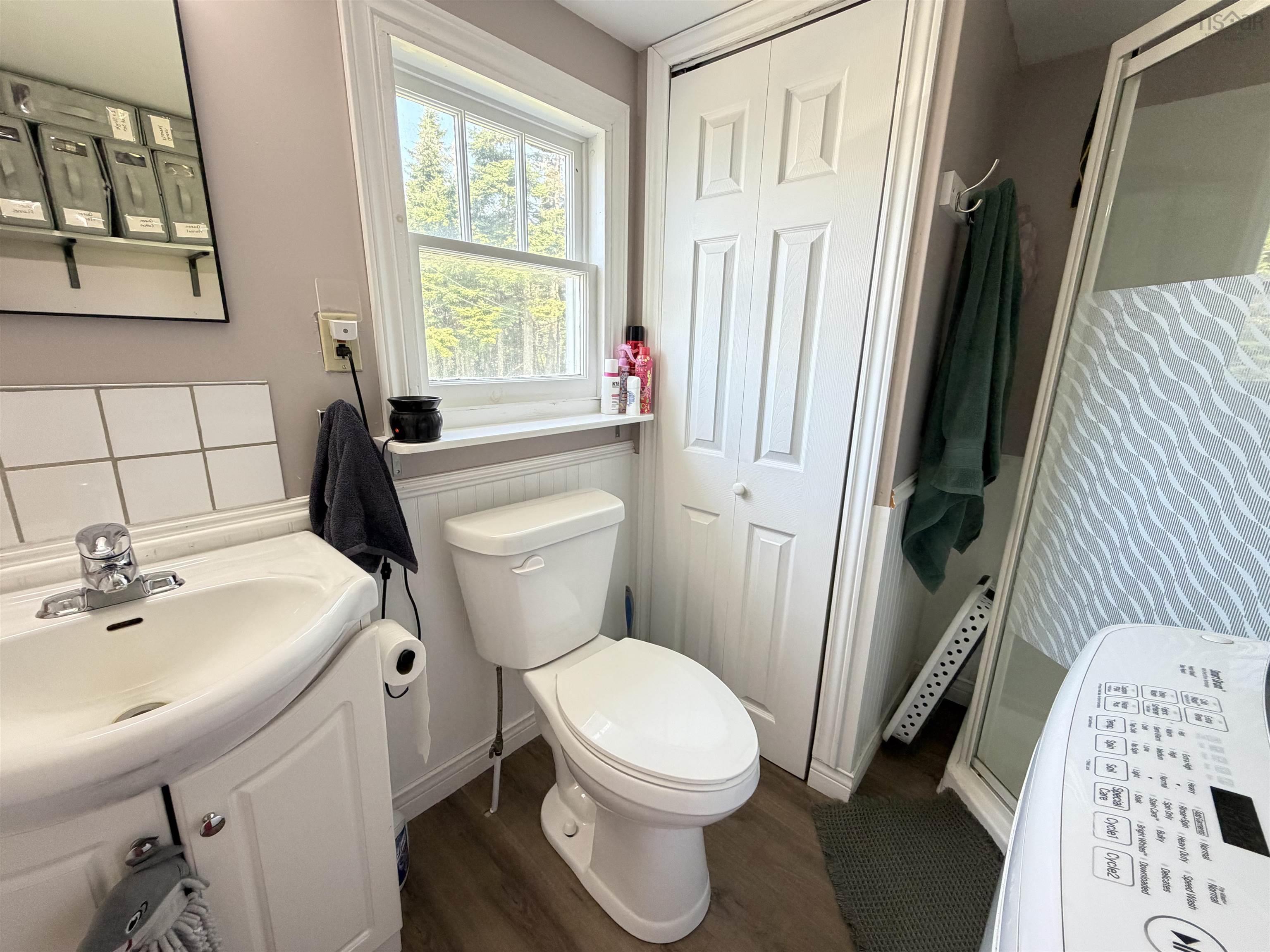 View image 12