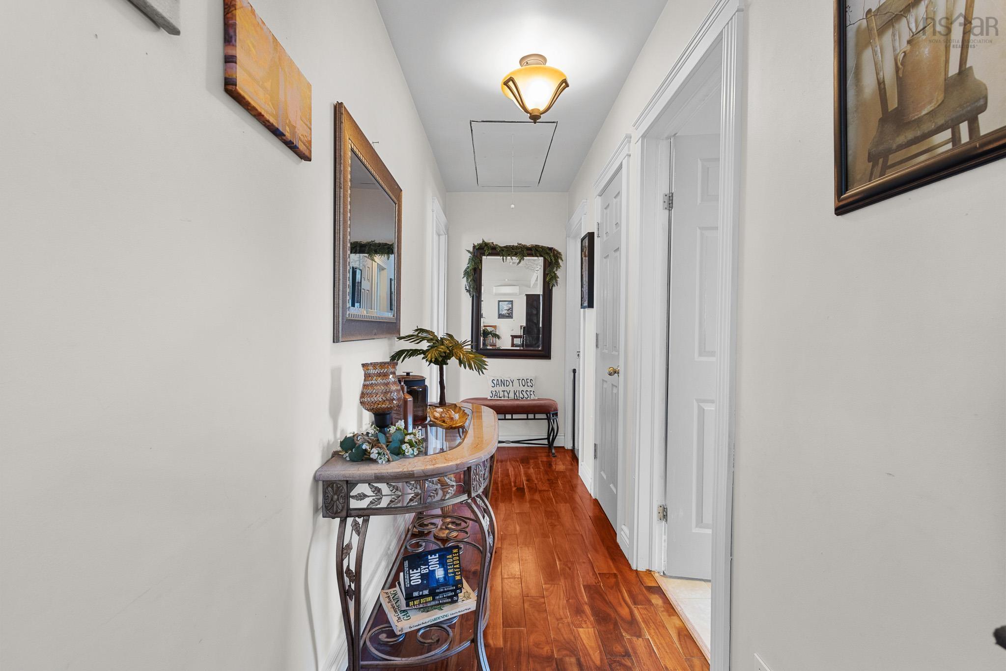 View image 11