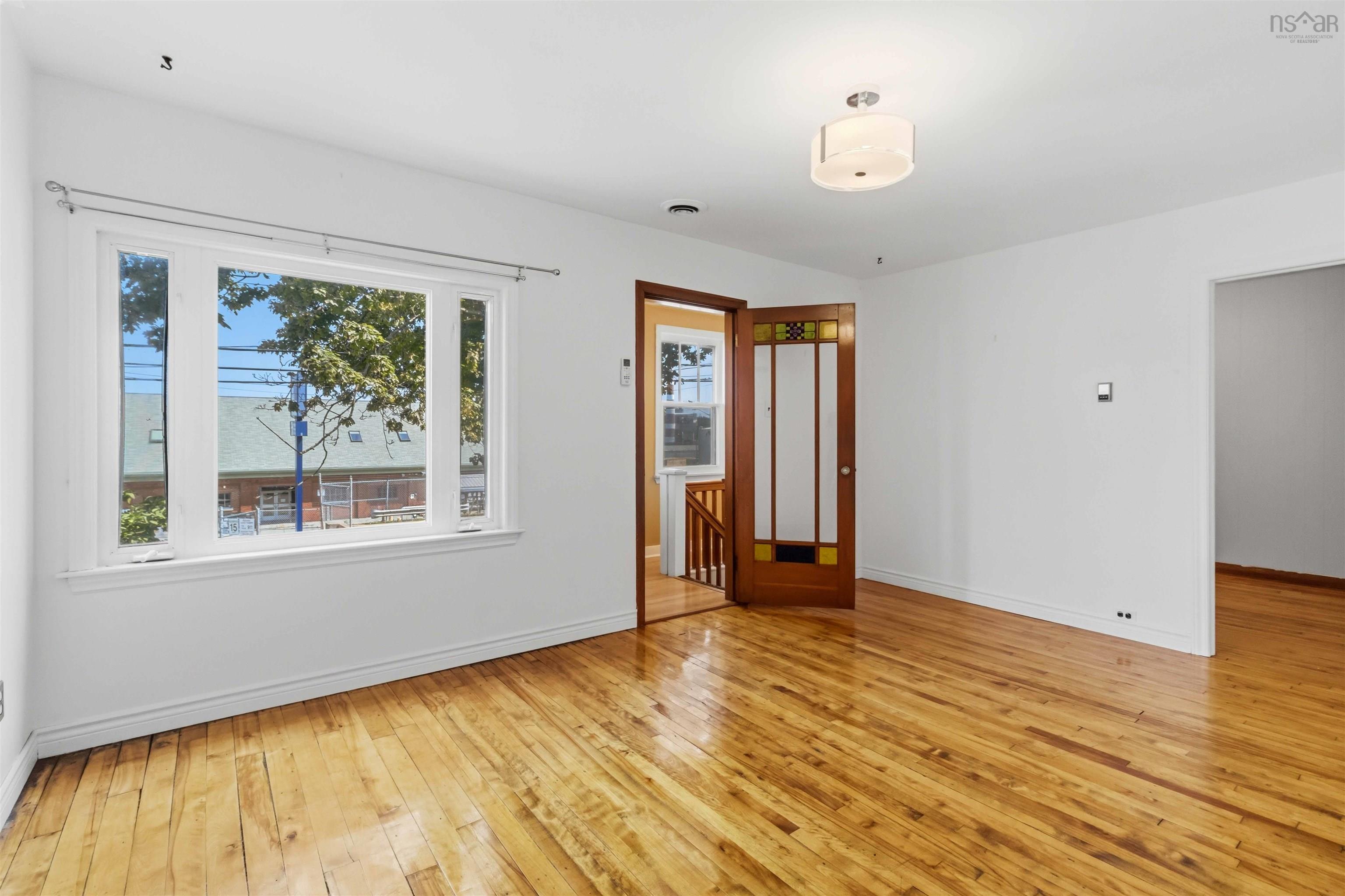 View image 10