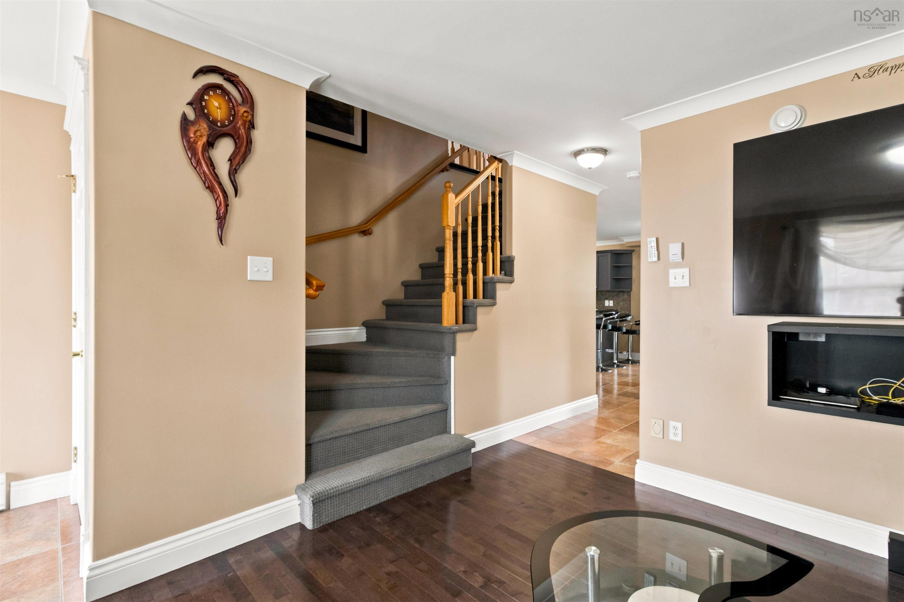 View image 8
