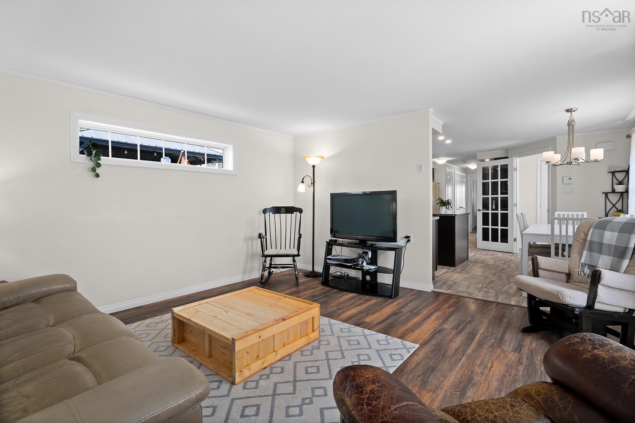 View image 8