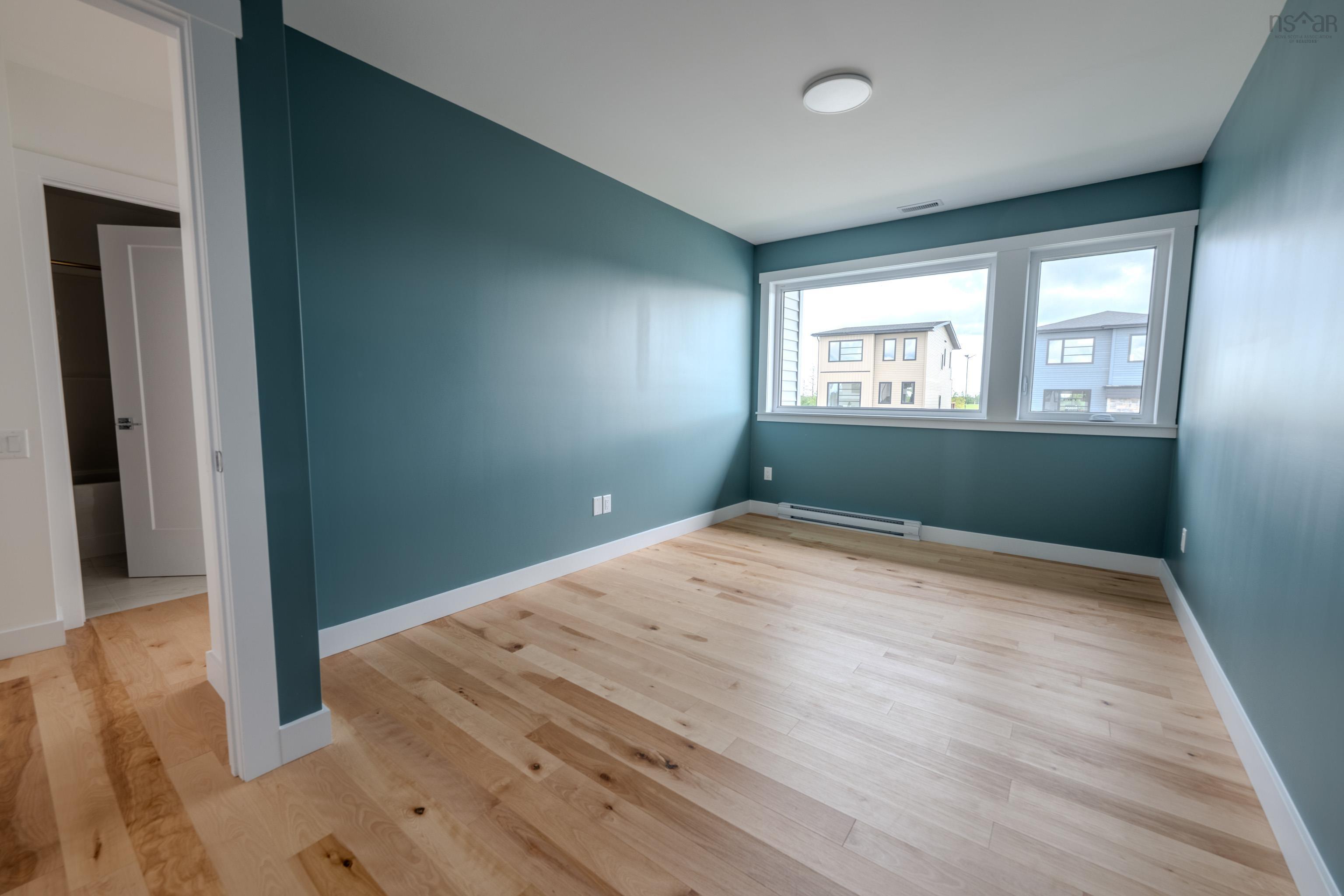 View image 18