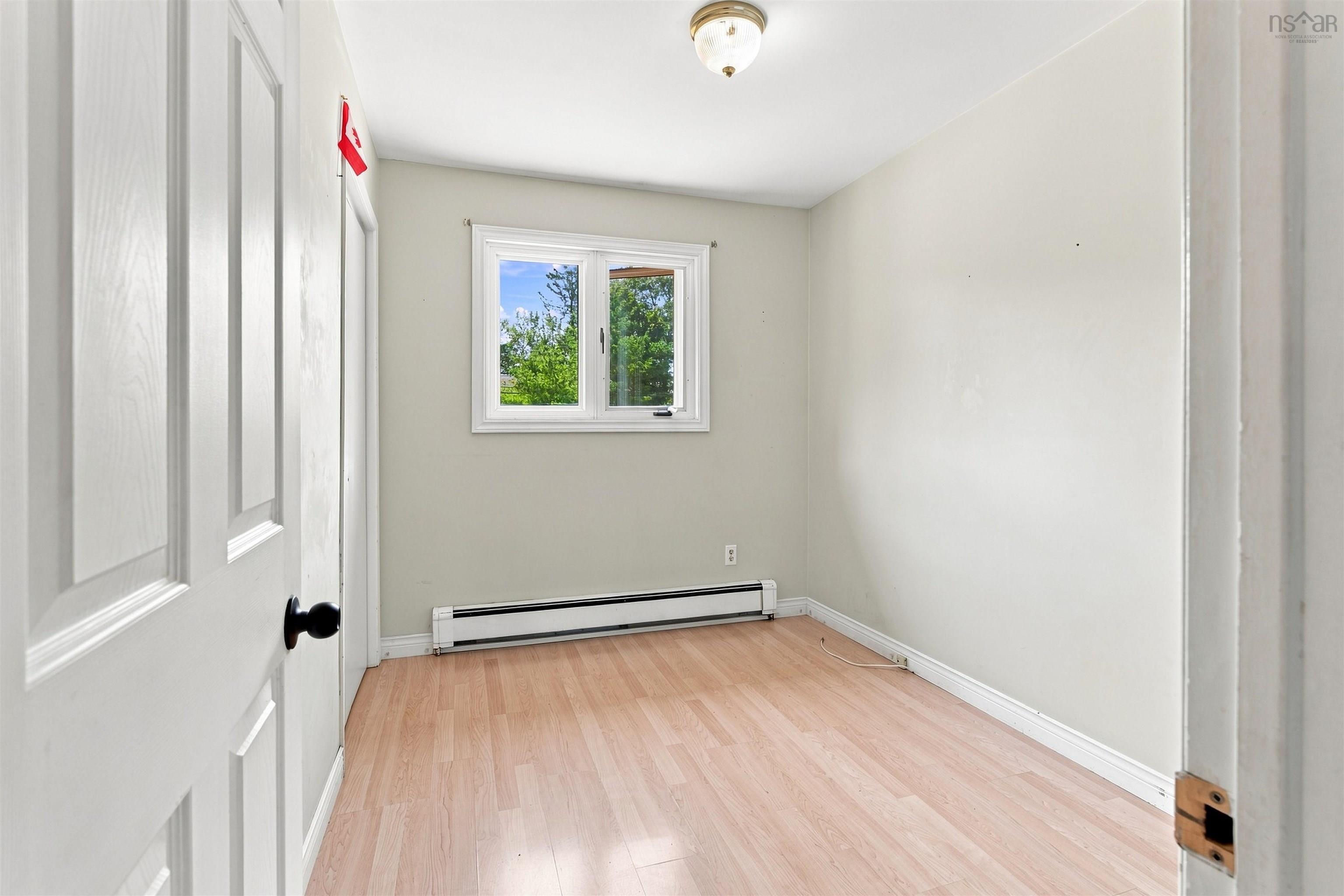 View image 12
