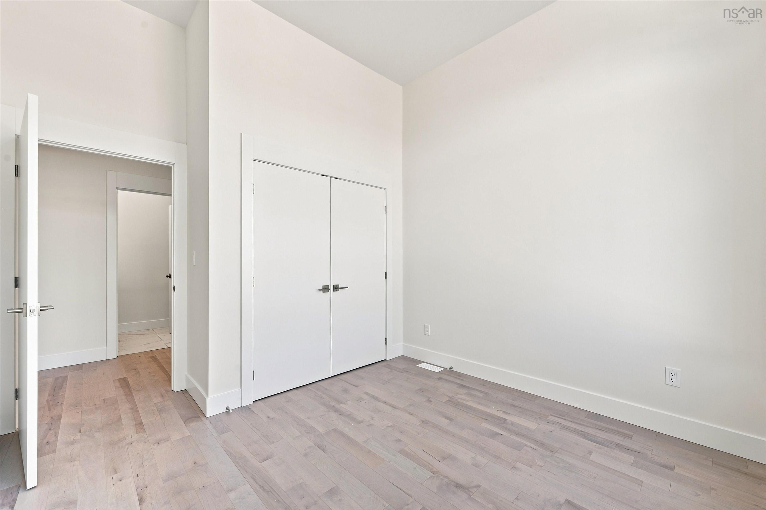 View image 12