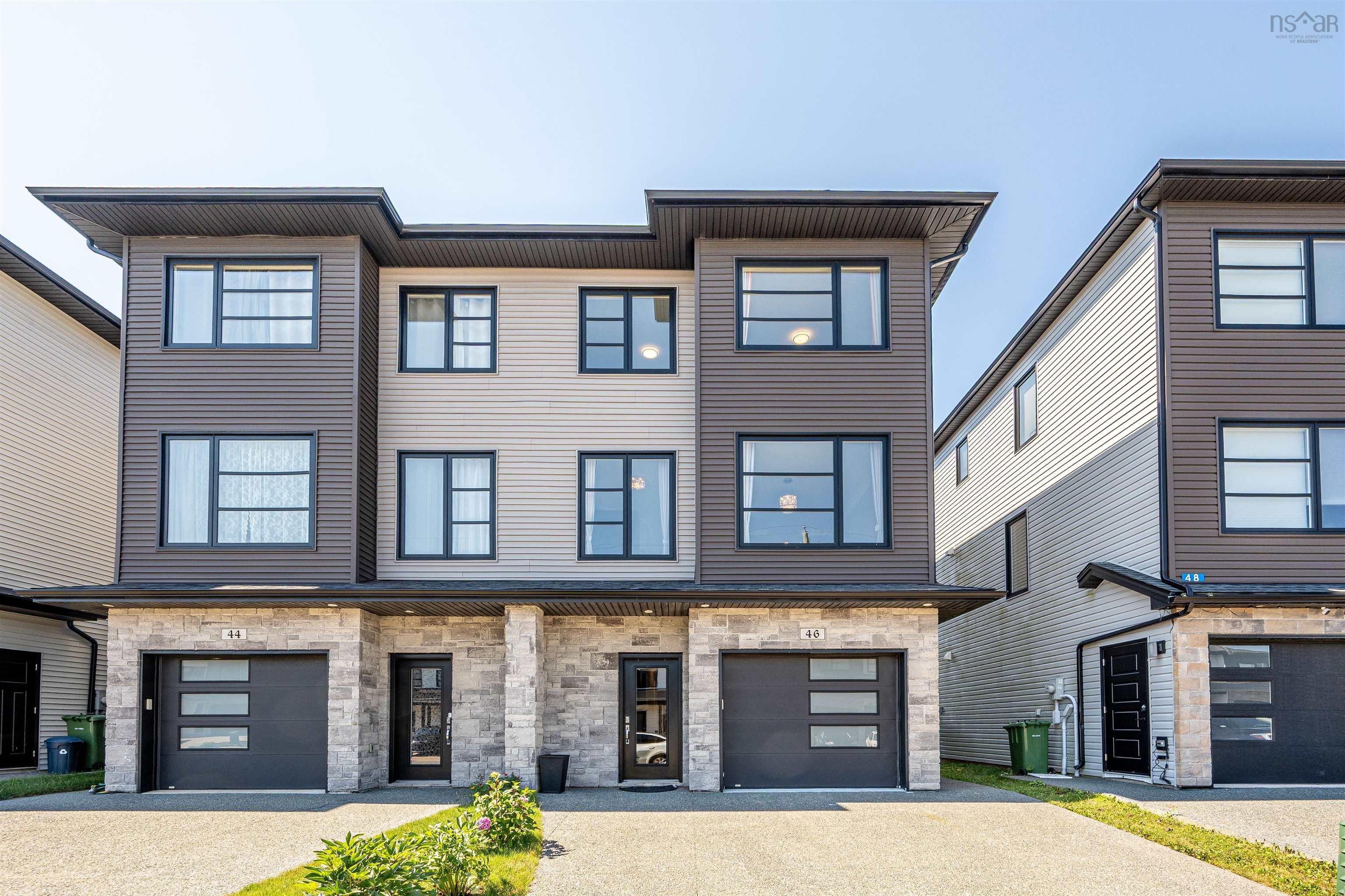 Thumbnail image for 46 Grenoble Court MLS<sup>®</sup> 202620286